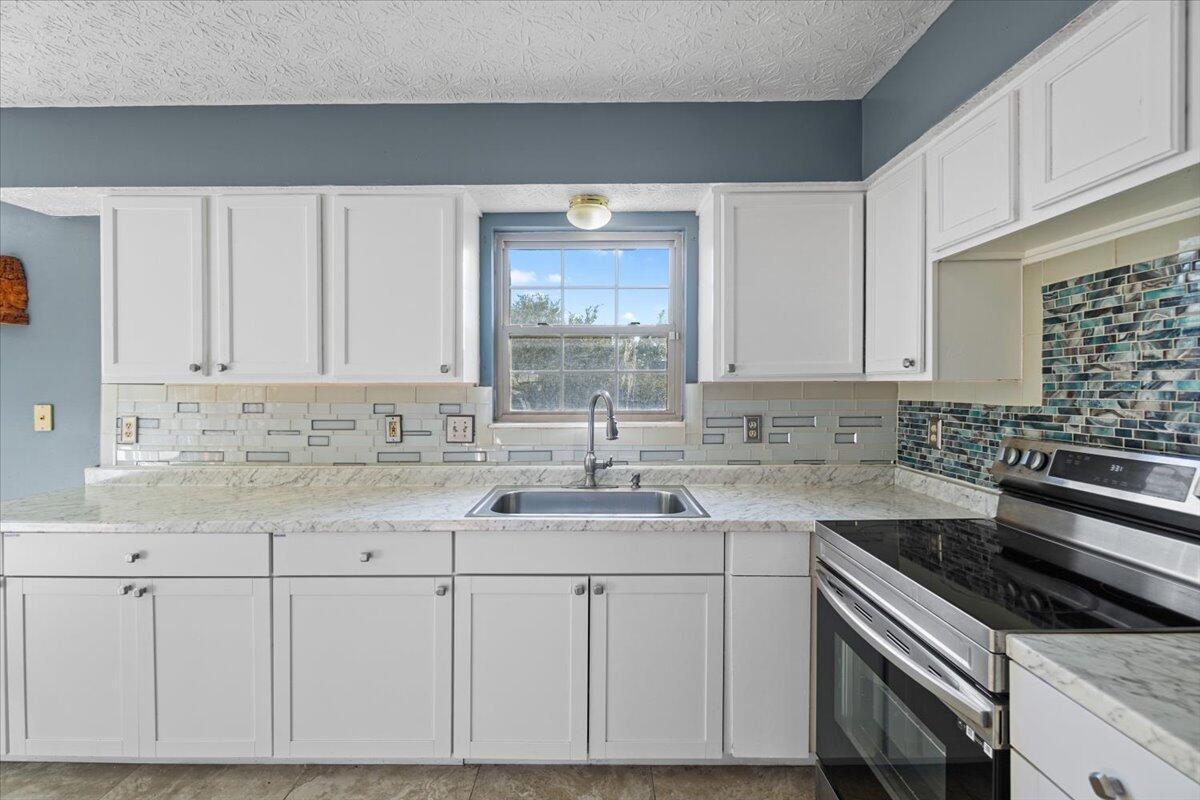 1390 Gray Meadow Drive