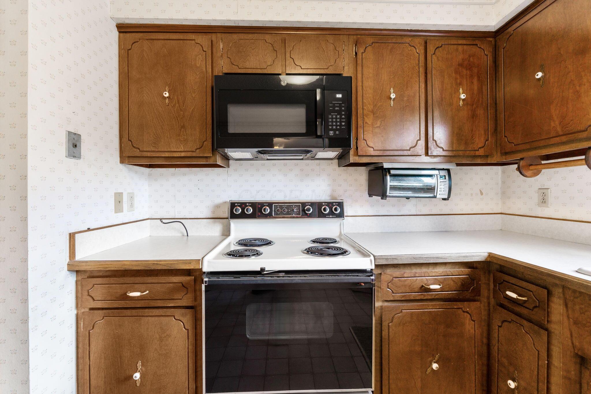 1294 Clydesdale Court