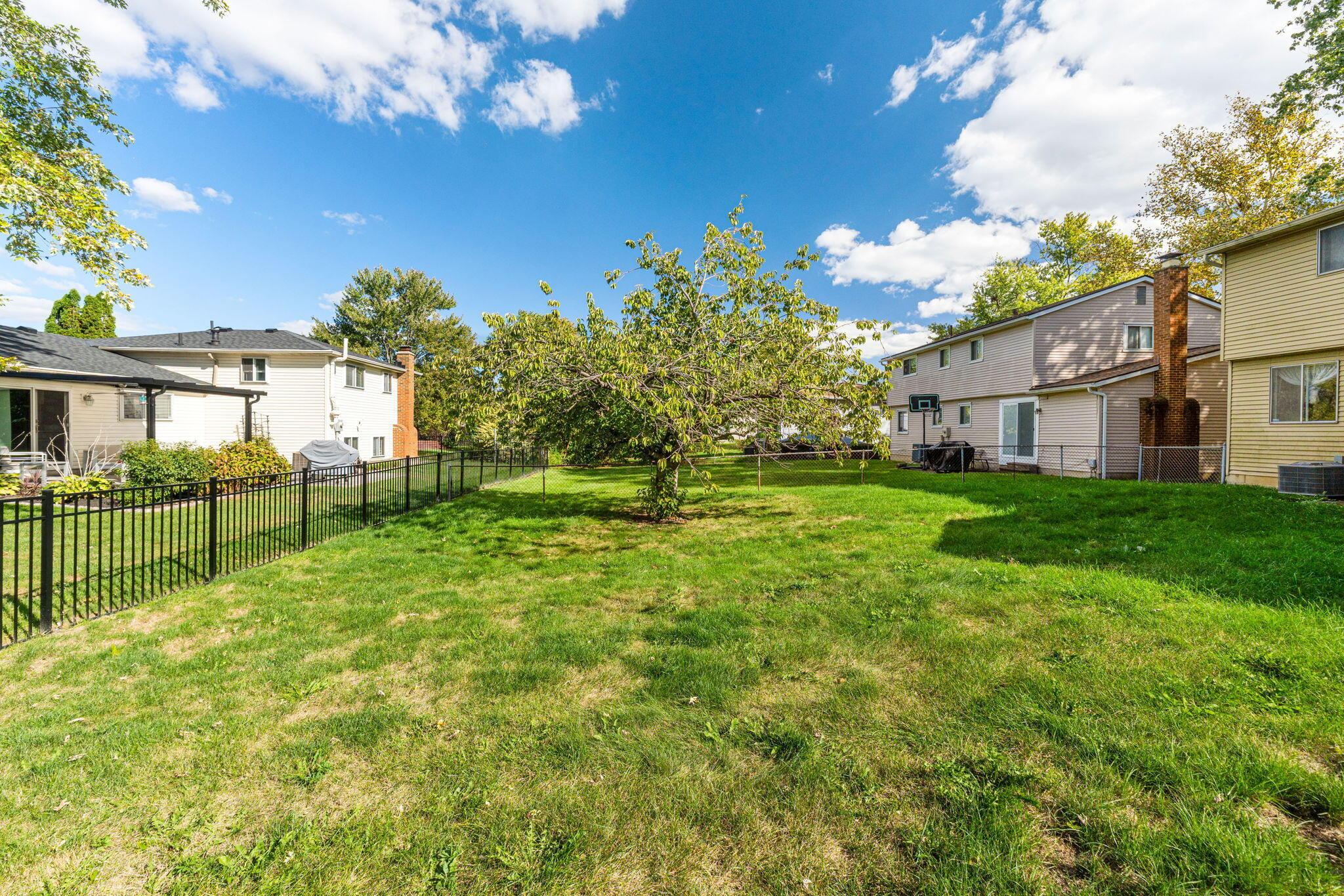 1294 Clydesdale Court