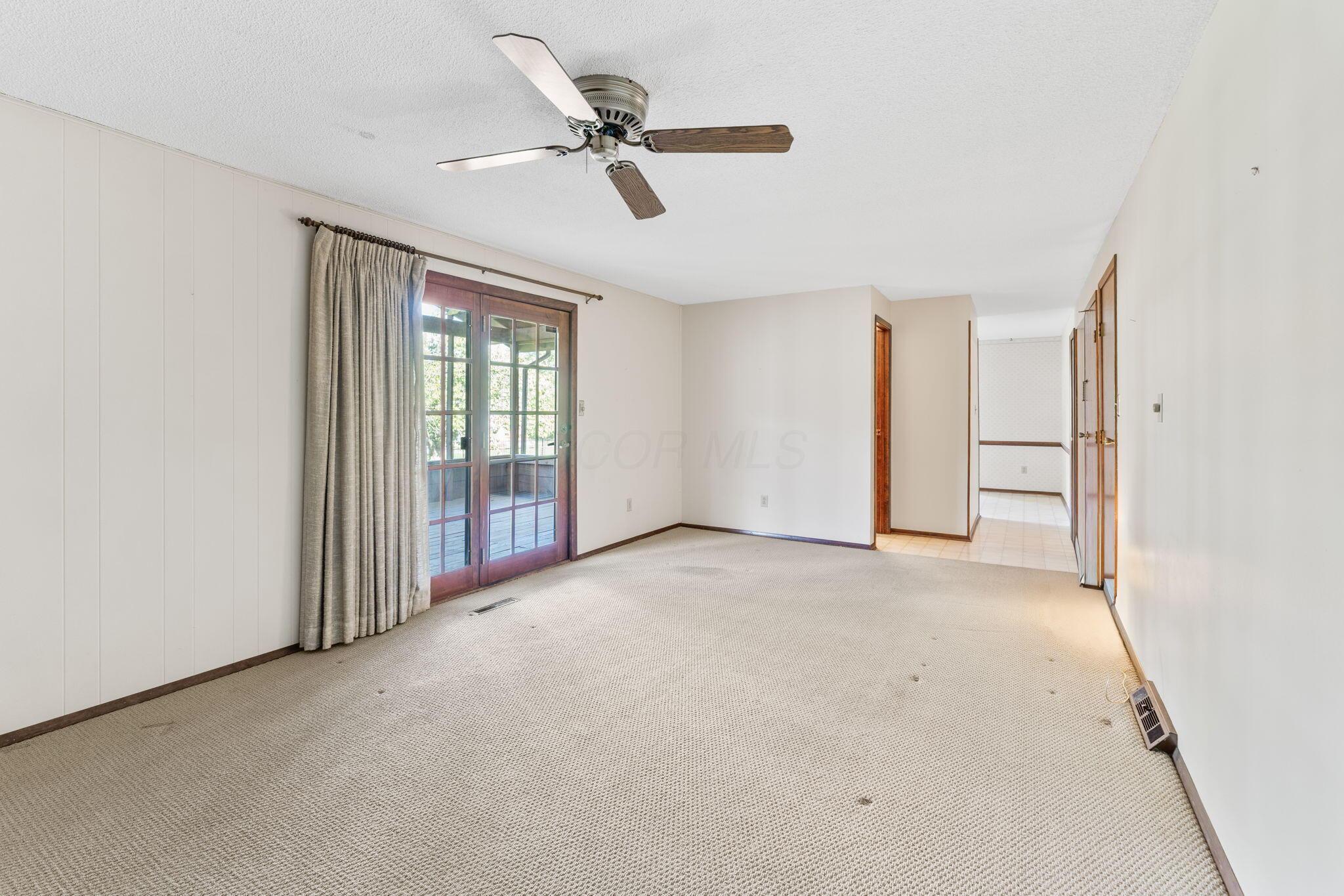 1294 Clydesdale Court