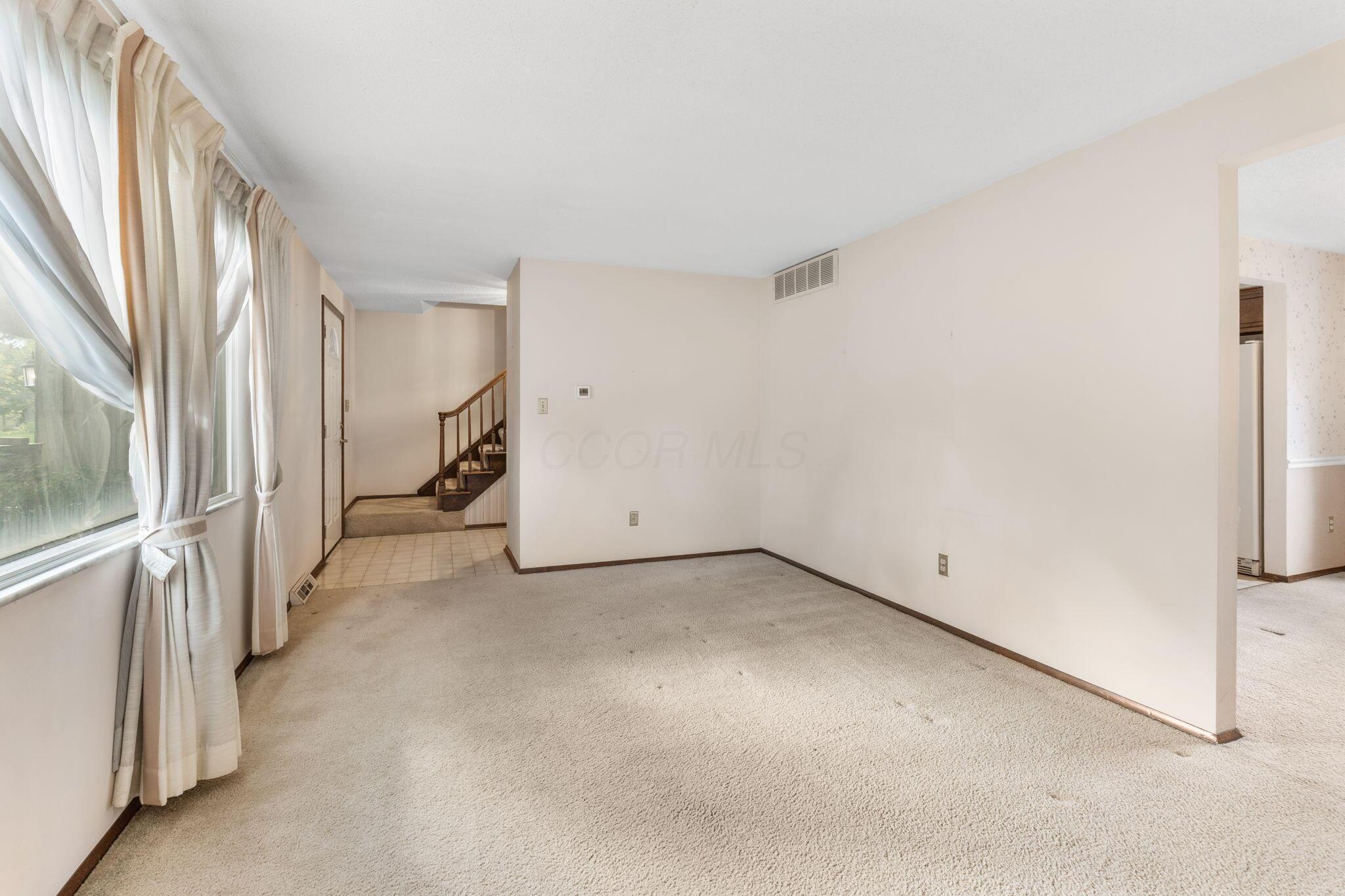 1294 Clydesdale Court