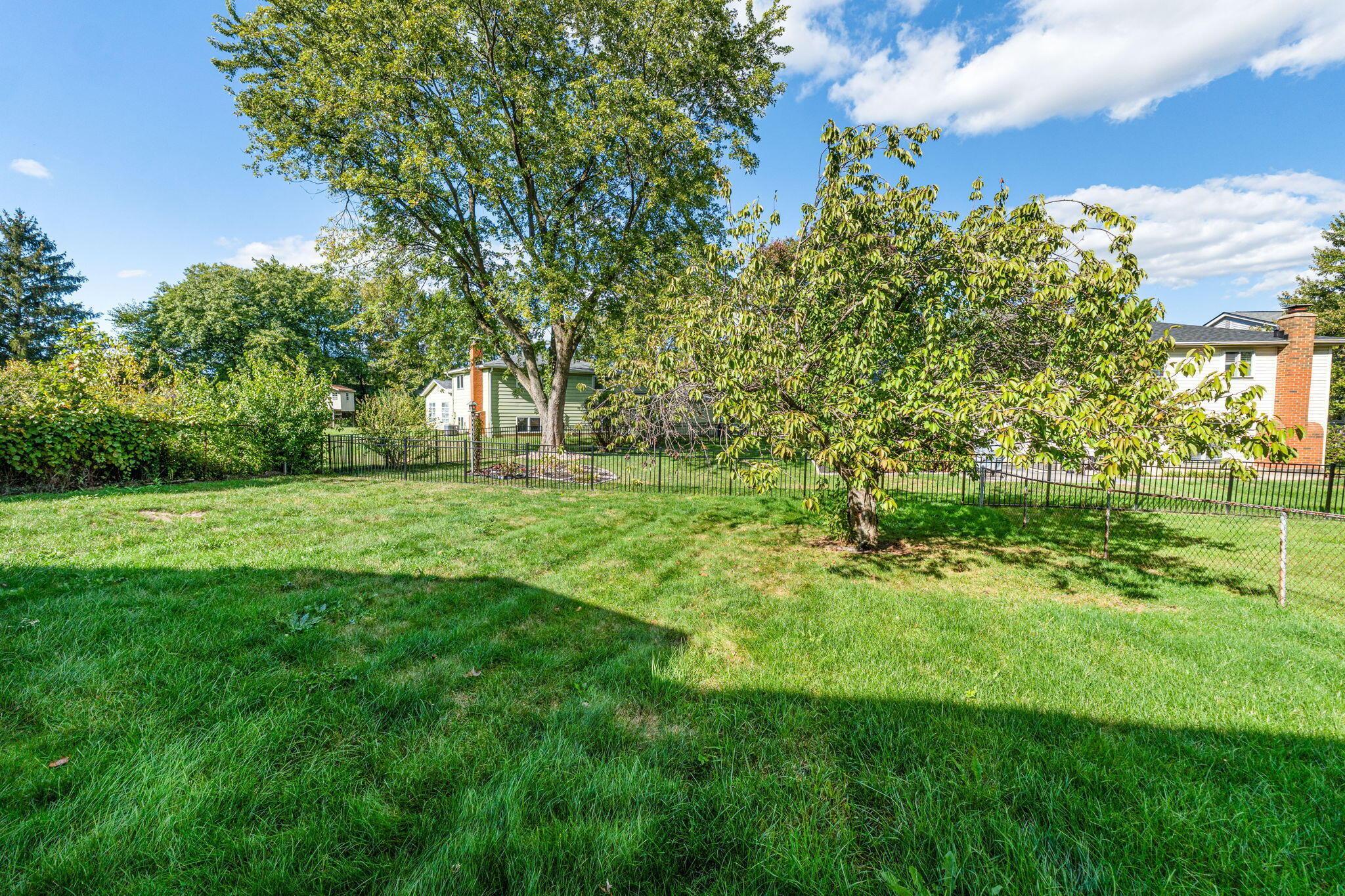 1294 Clydesdale Court