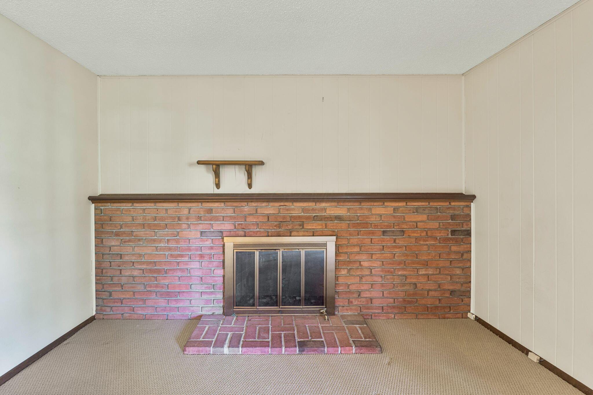 1294 Clydesdale Court