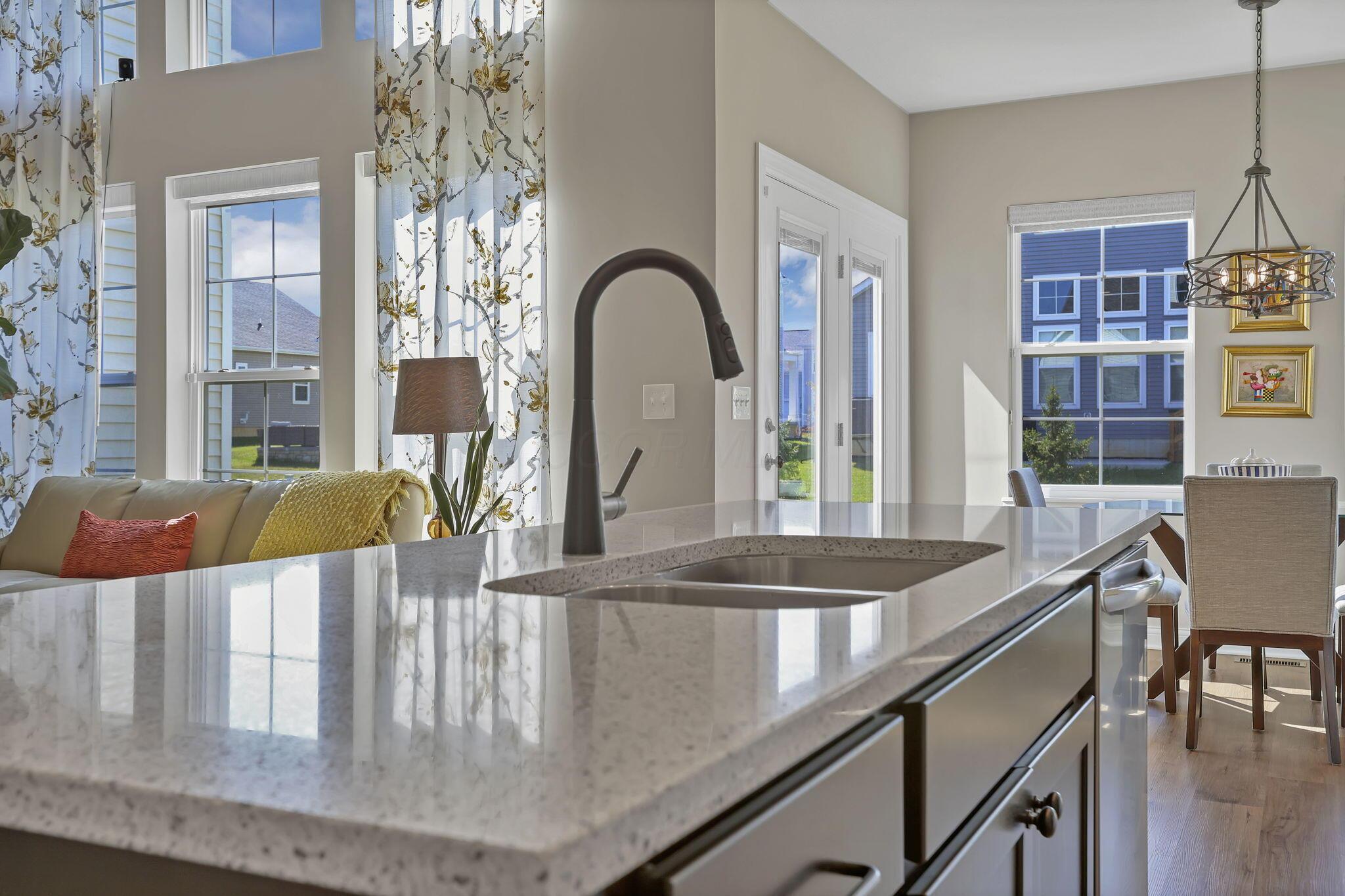 759 Avebury Drive, Pickerington