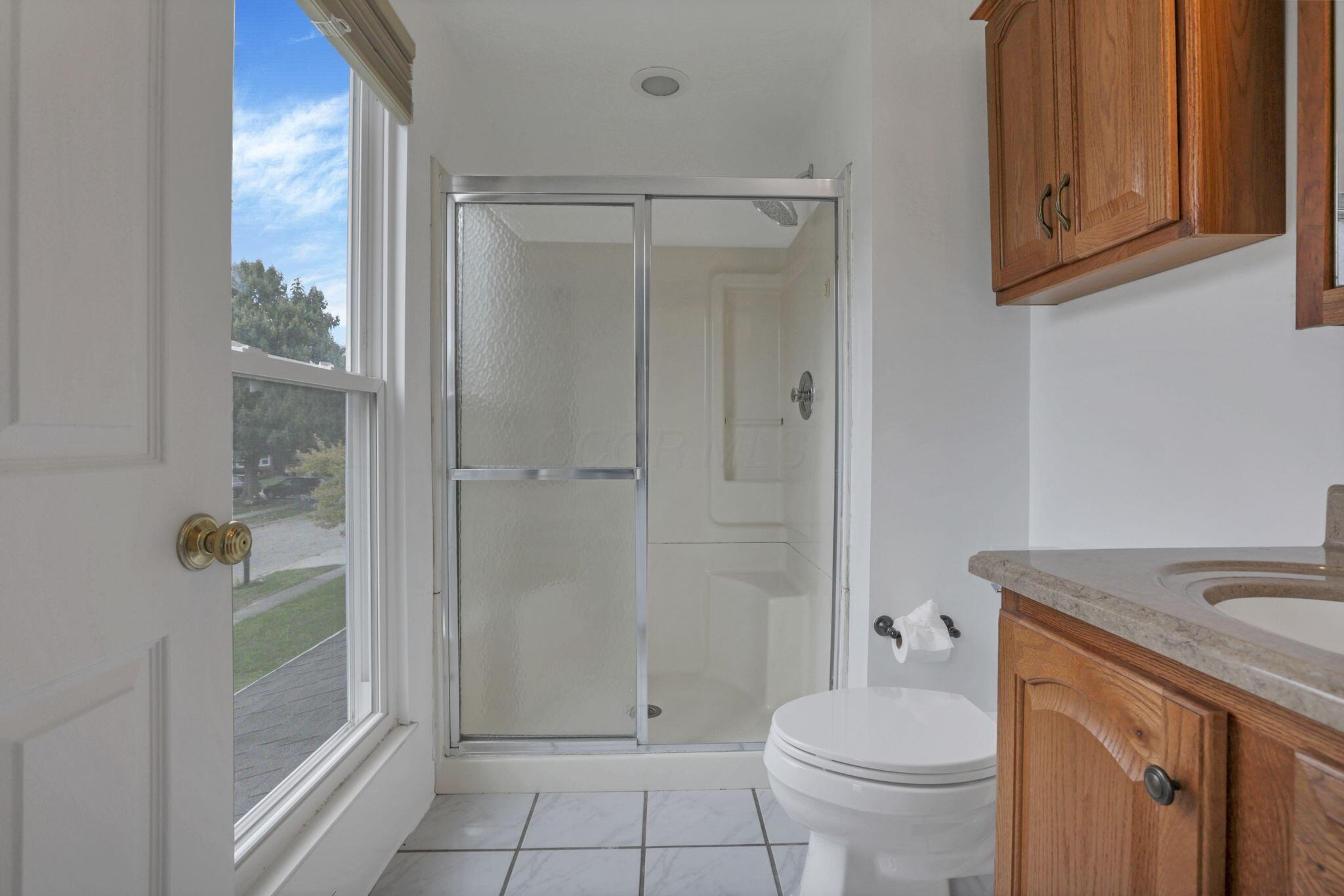 2186 Leah Lane, Reynoldsburg