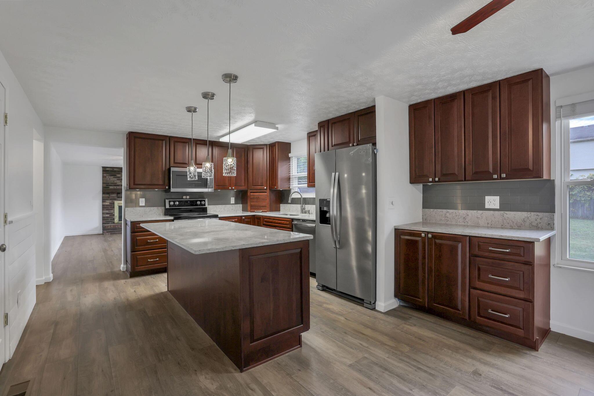 2186 Leah Lane, Reynoldsburg