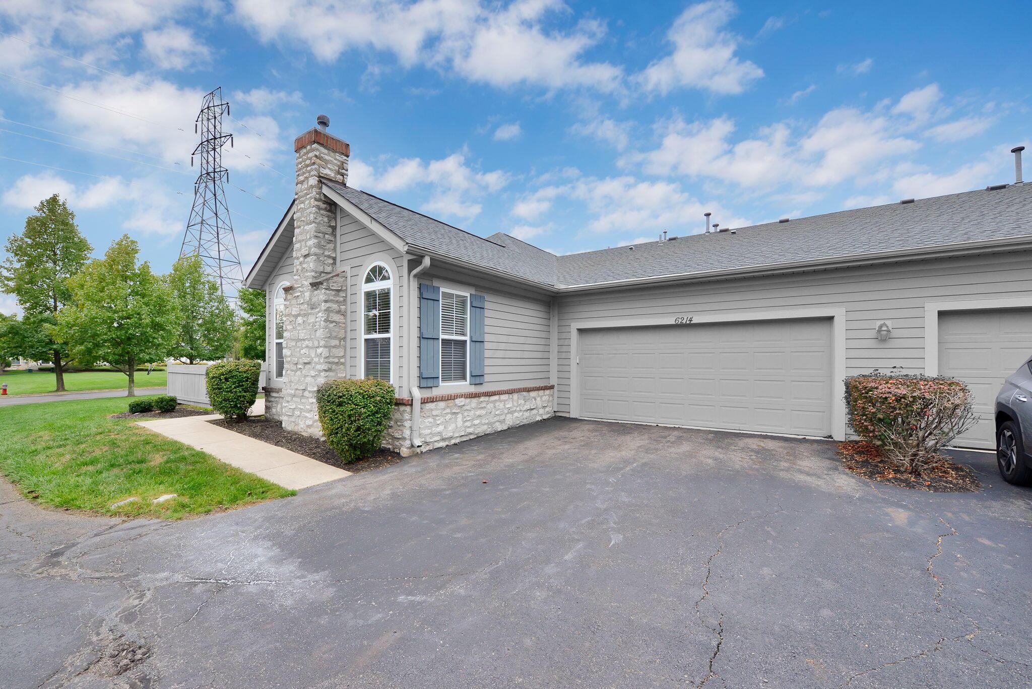 6214 Brickside Drive, 24, New Albany Unit: 24
