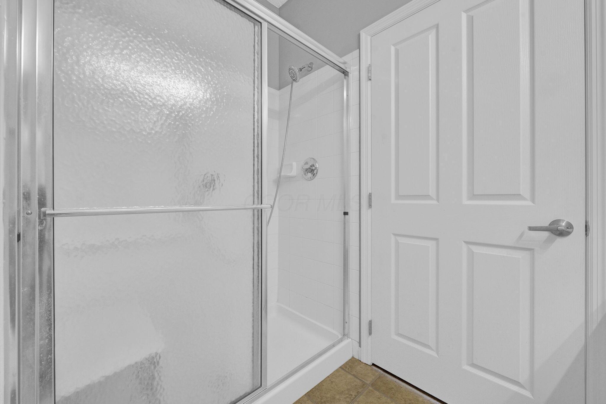 6214 Brickside Drive, 24, New Albany Unit: 24