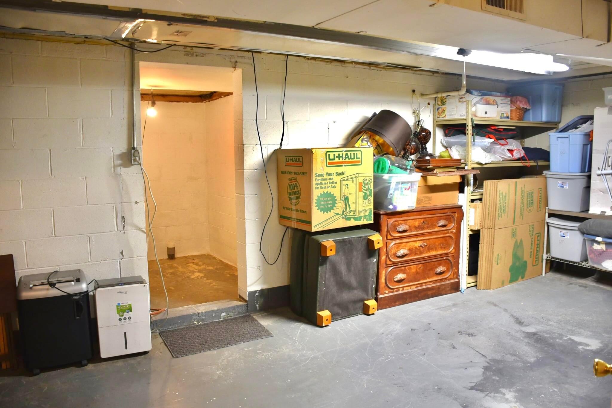 953 Garfield Avenue, Lancaster