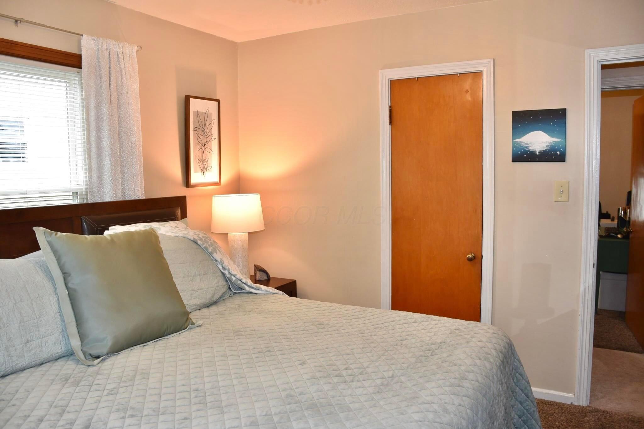 953 Garfield Avenue, Lancaster