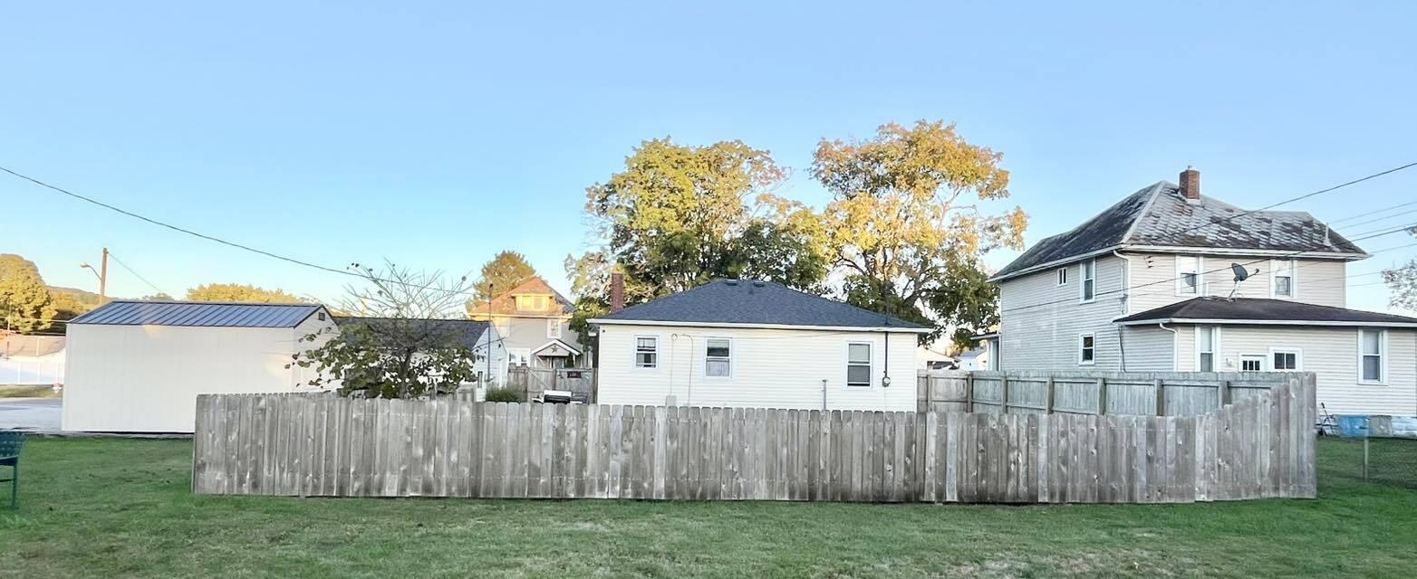 953 Garfield Avenue, Lancaster