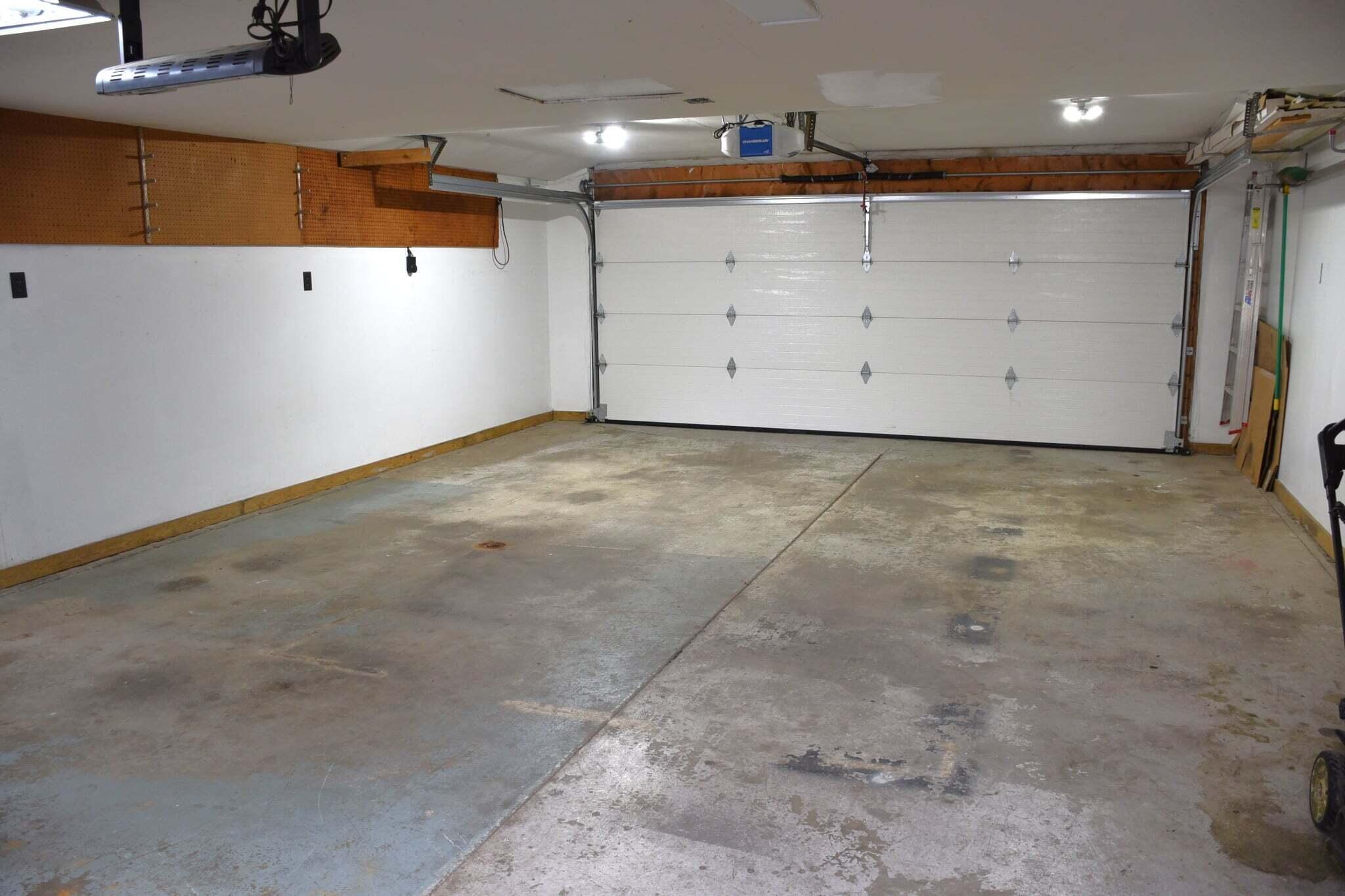 953 Garfield Avenue, Lancaster