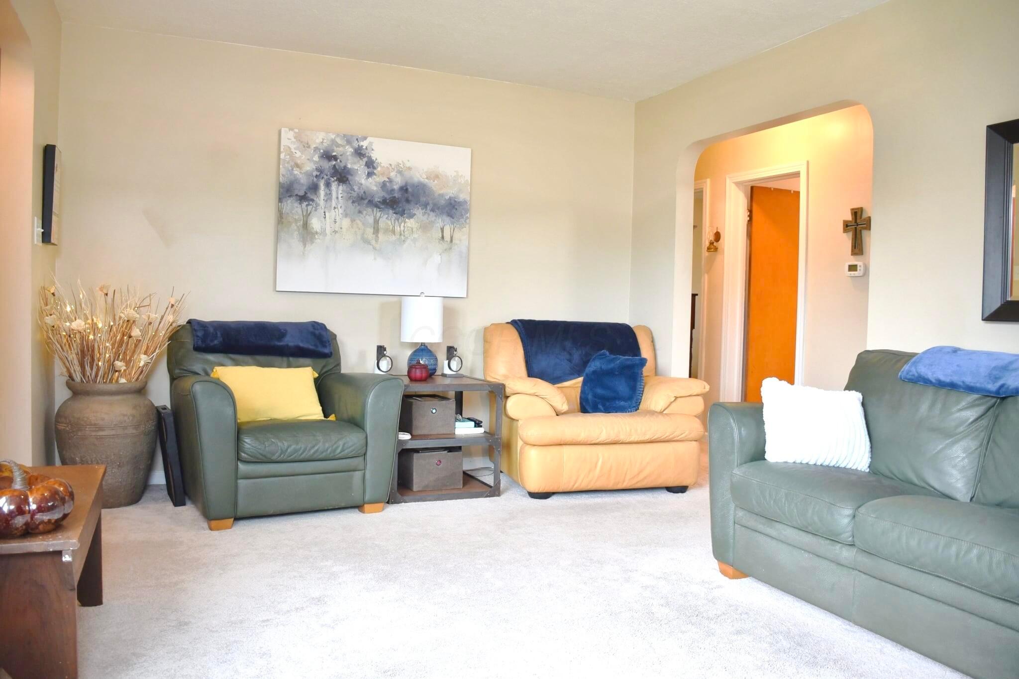 953 Garfield Avenue, Lancaster