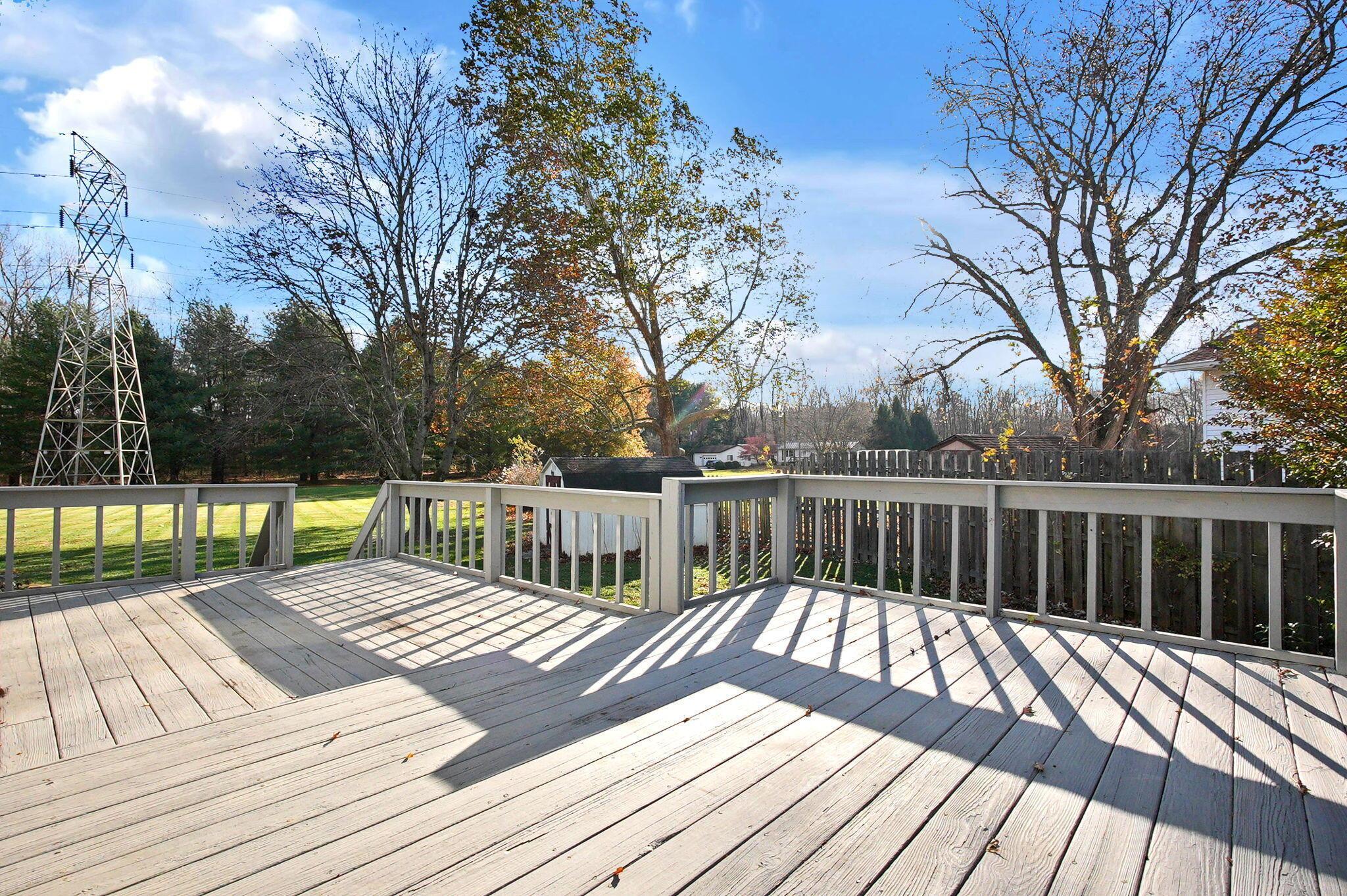 282 River Forest Road, Pataskala