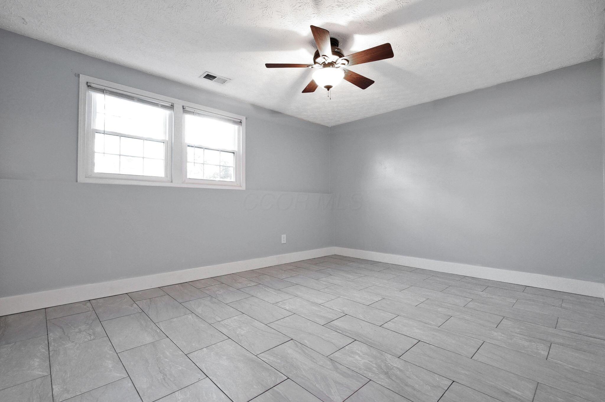 282 River Forest Road, Pataskala