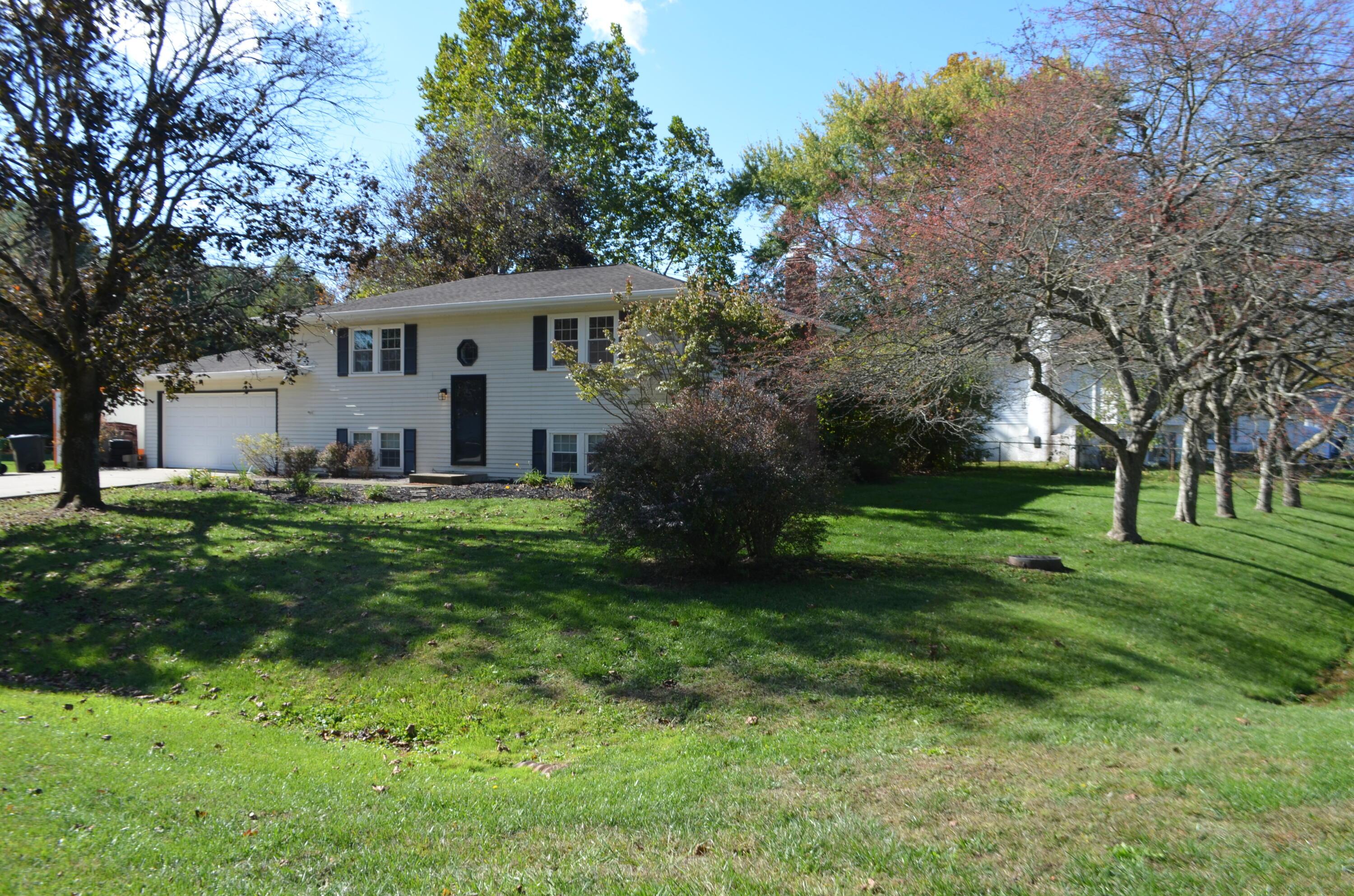 282 River Forest Road, Pataskala