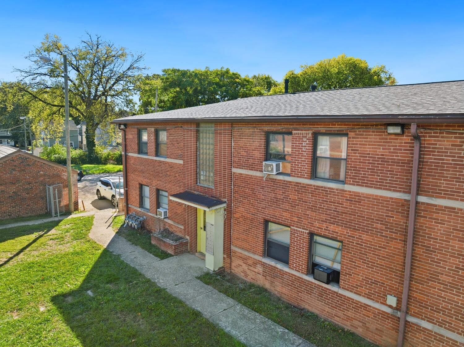 1635-1645 E Mound Street, Columbus