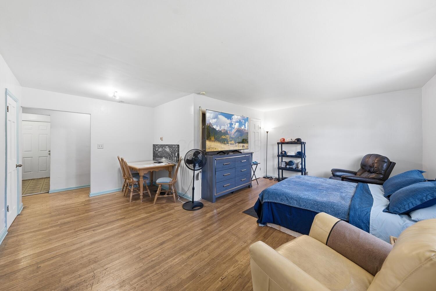 1635-1645 E Mound Street, Columbus