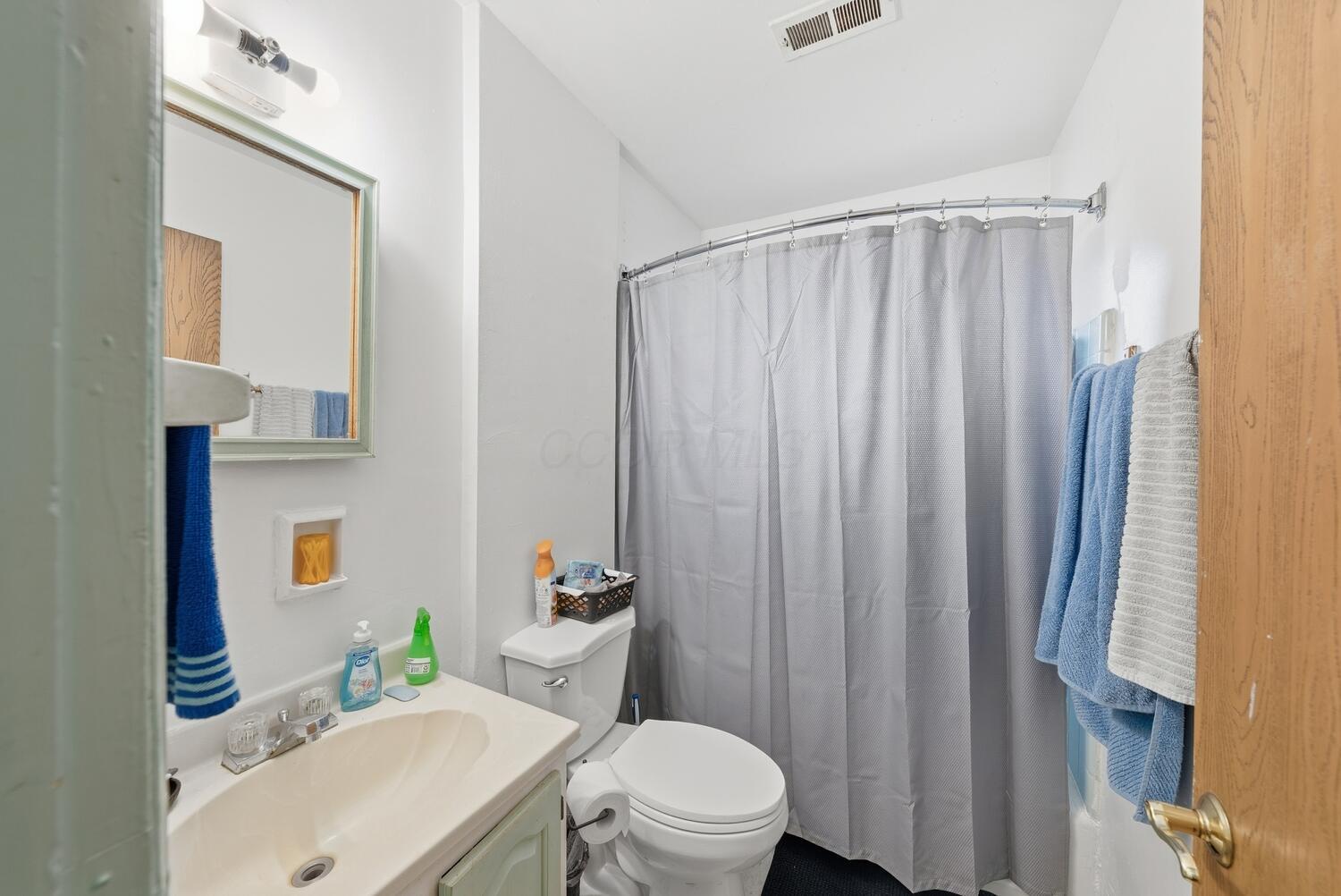 1635-1645 E Mound Street, Columbus