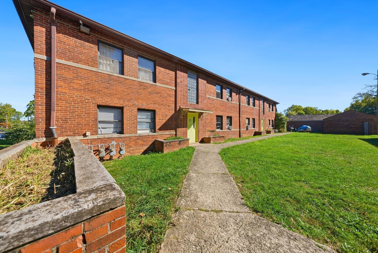 1635-1645 E Mound Street, Columbus