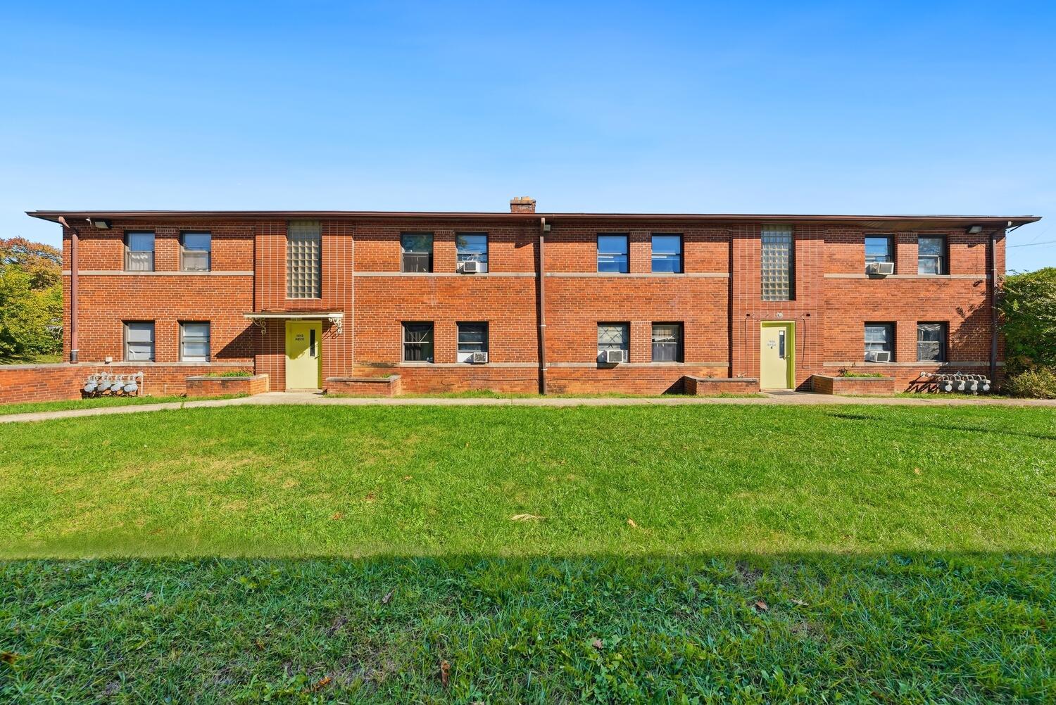 1635-1645 E Mound Street, Columbus