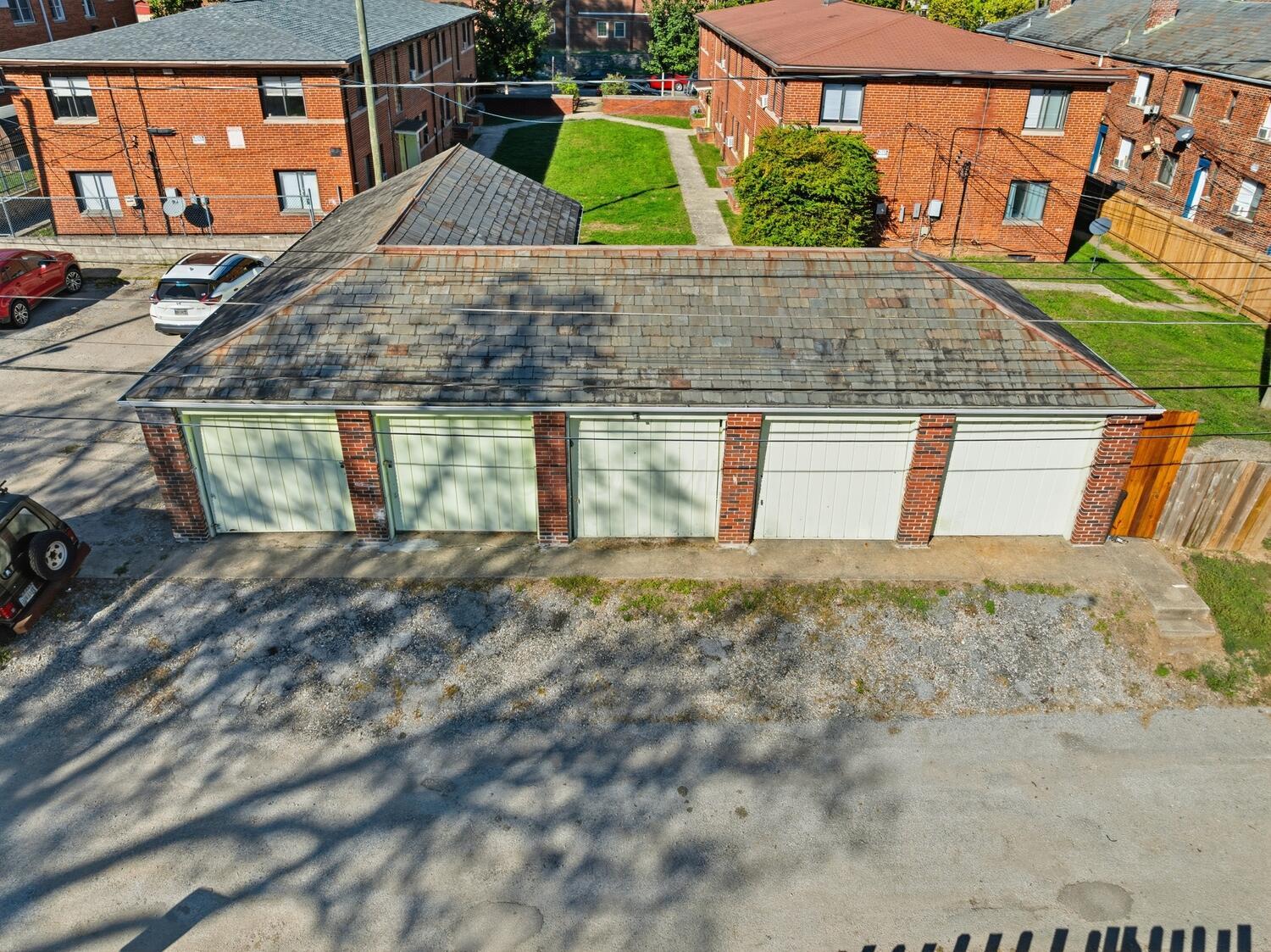 1635-1645 E Mound Street, Columbus