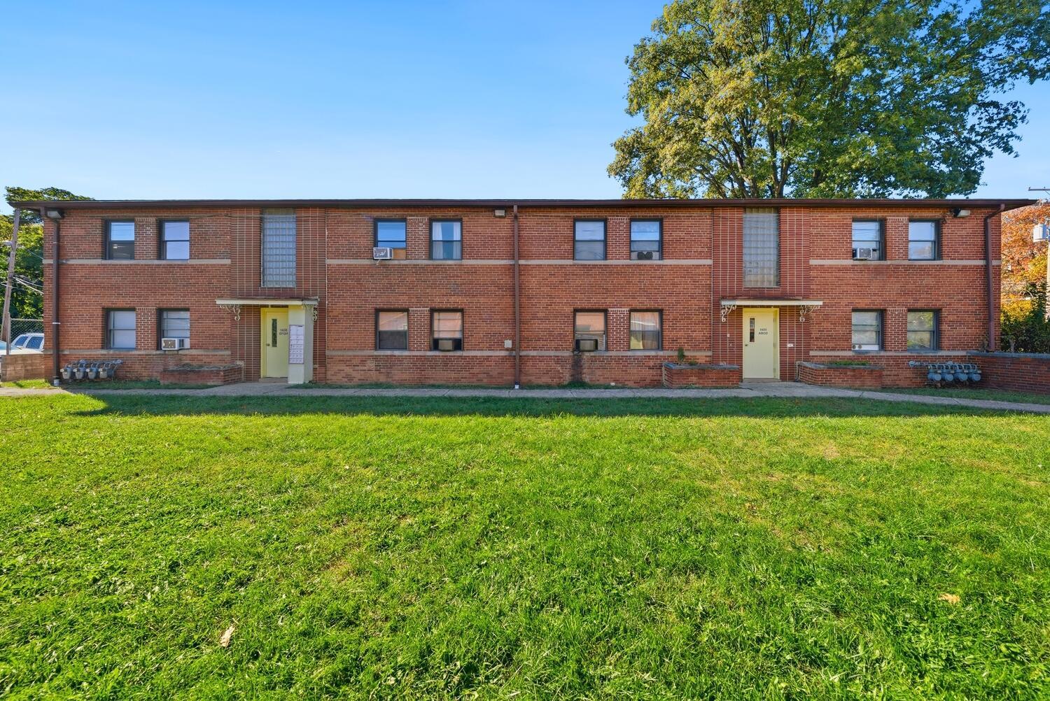 1635-1645 E Mound Street, Columbus