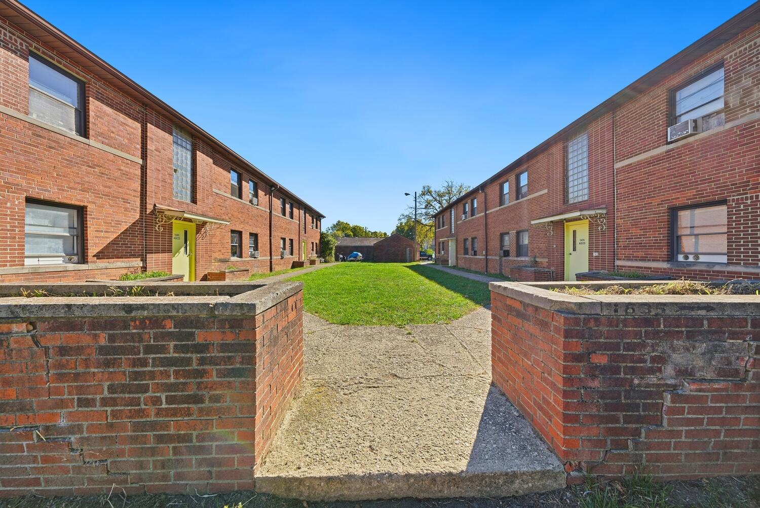 1635-1645 E Mound Street, Columbus