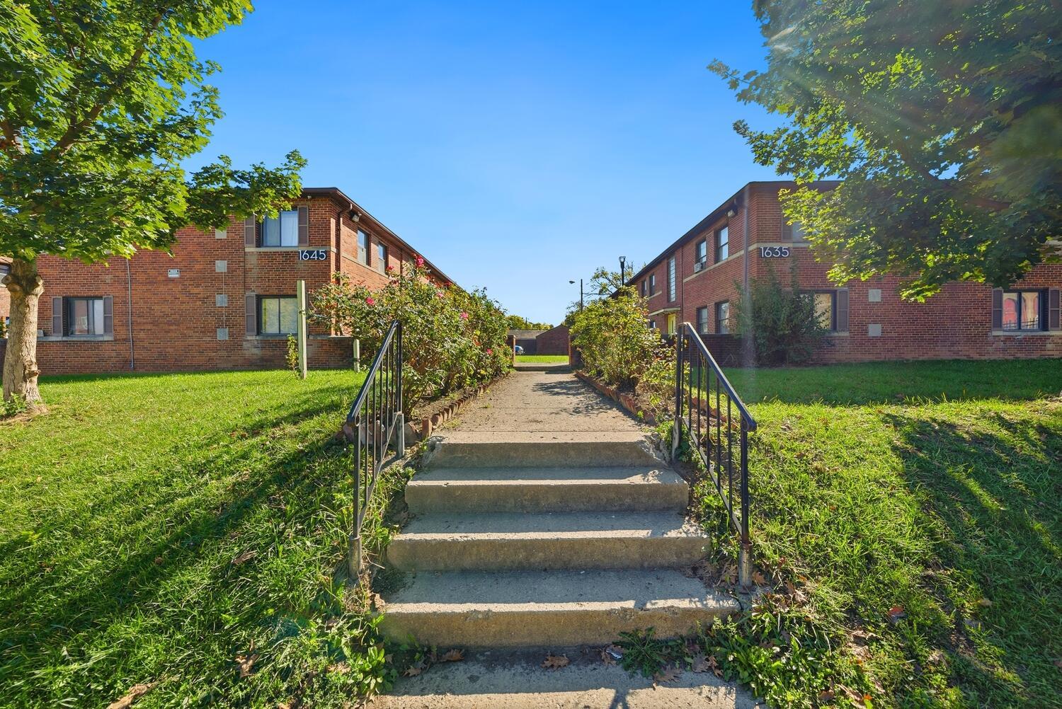 1635-1645 E Mound Street, Columbus