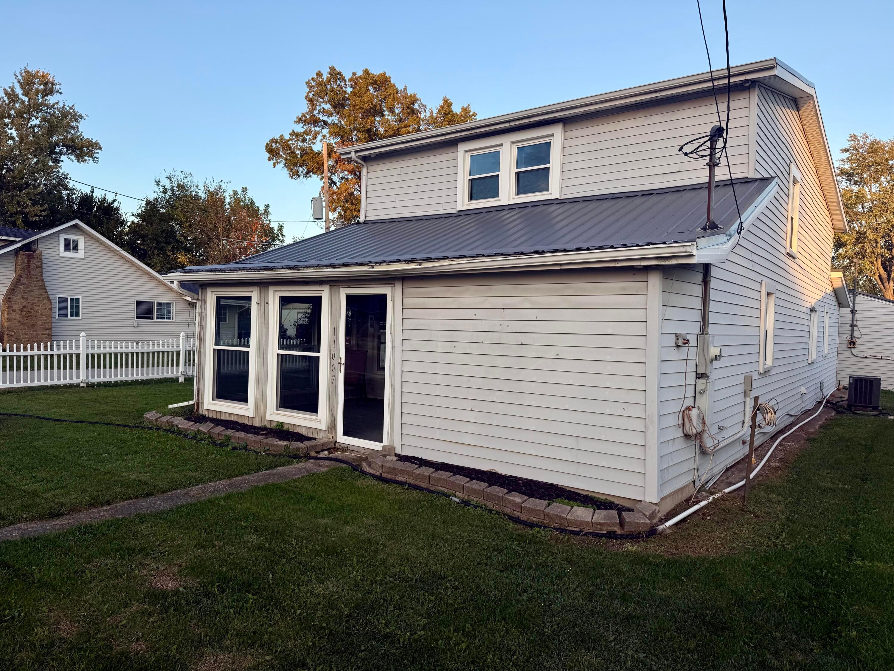 11007 Hebron Road, Buckeye Lake