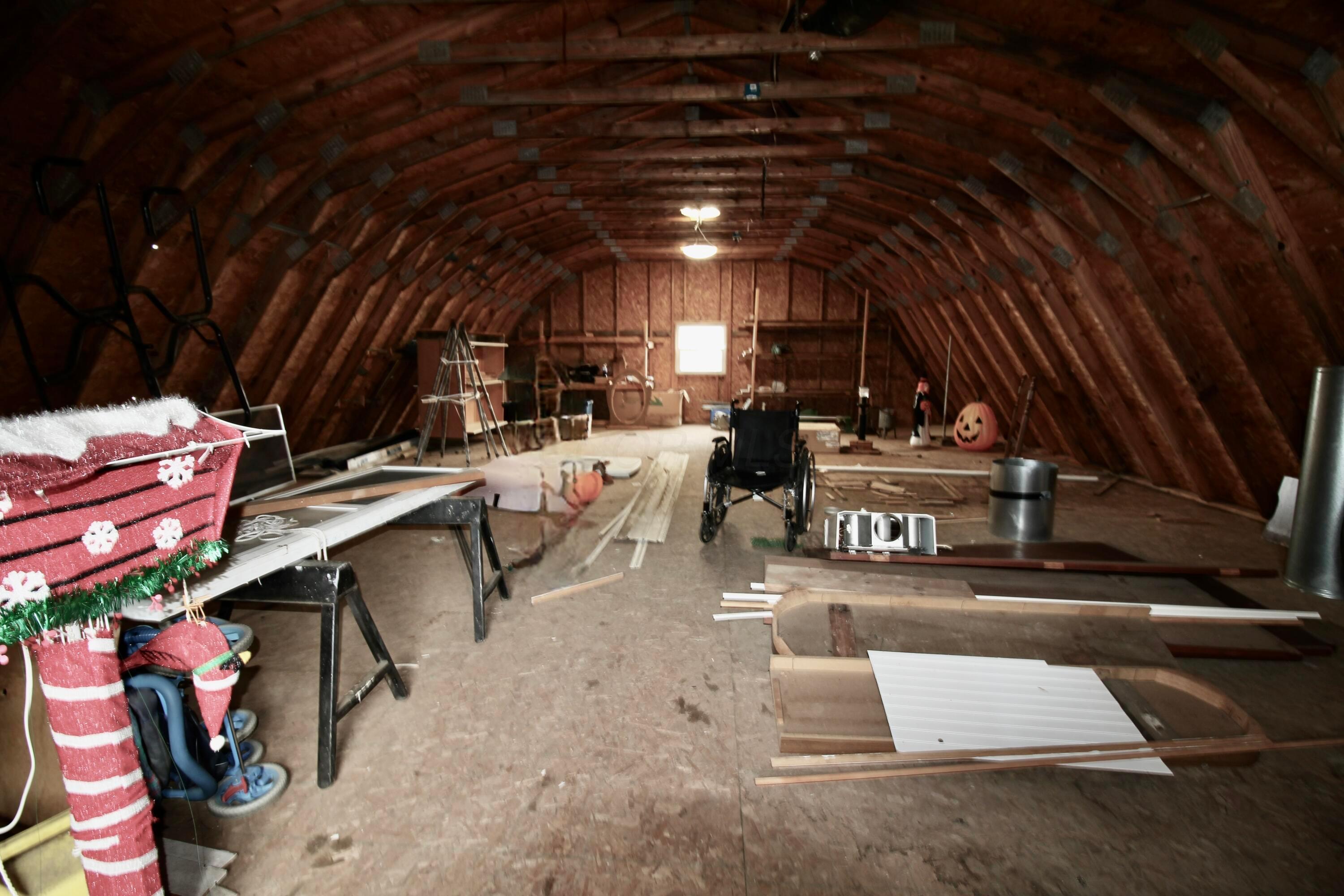 11007 Hebron Road, Buckeye Lake