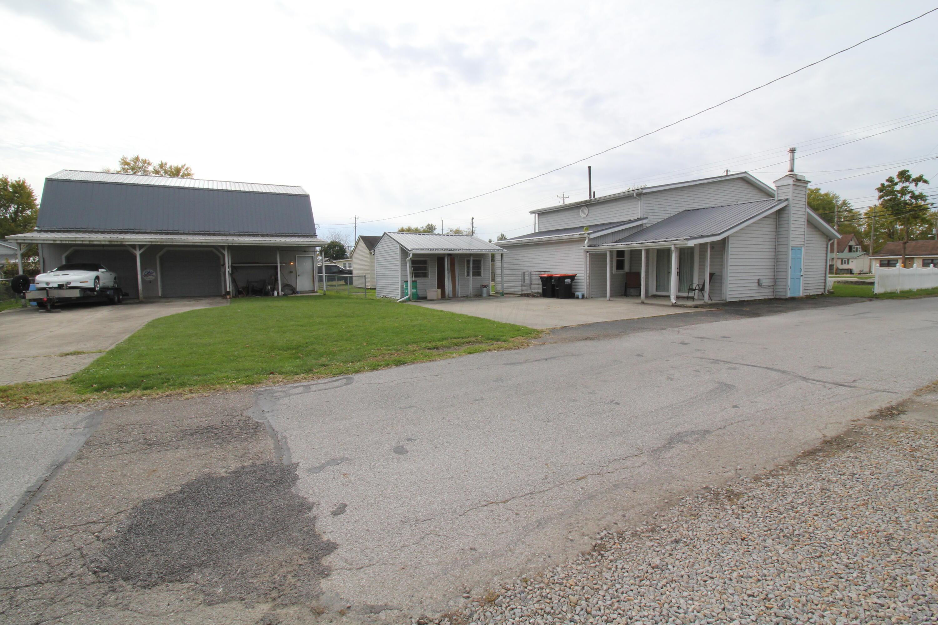 11007 Hebron Road, Buckeye Lake