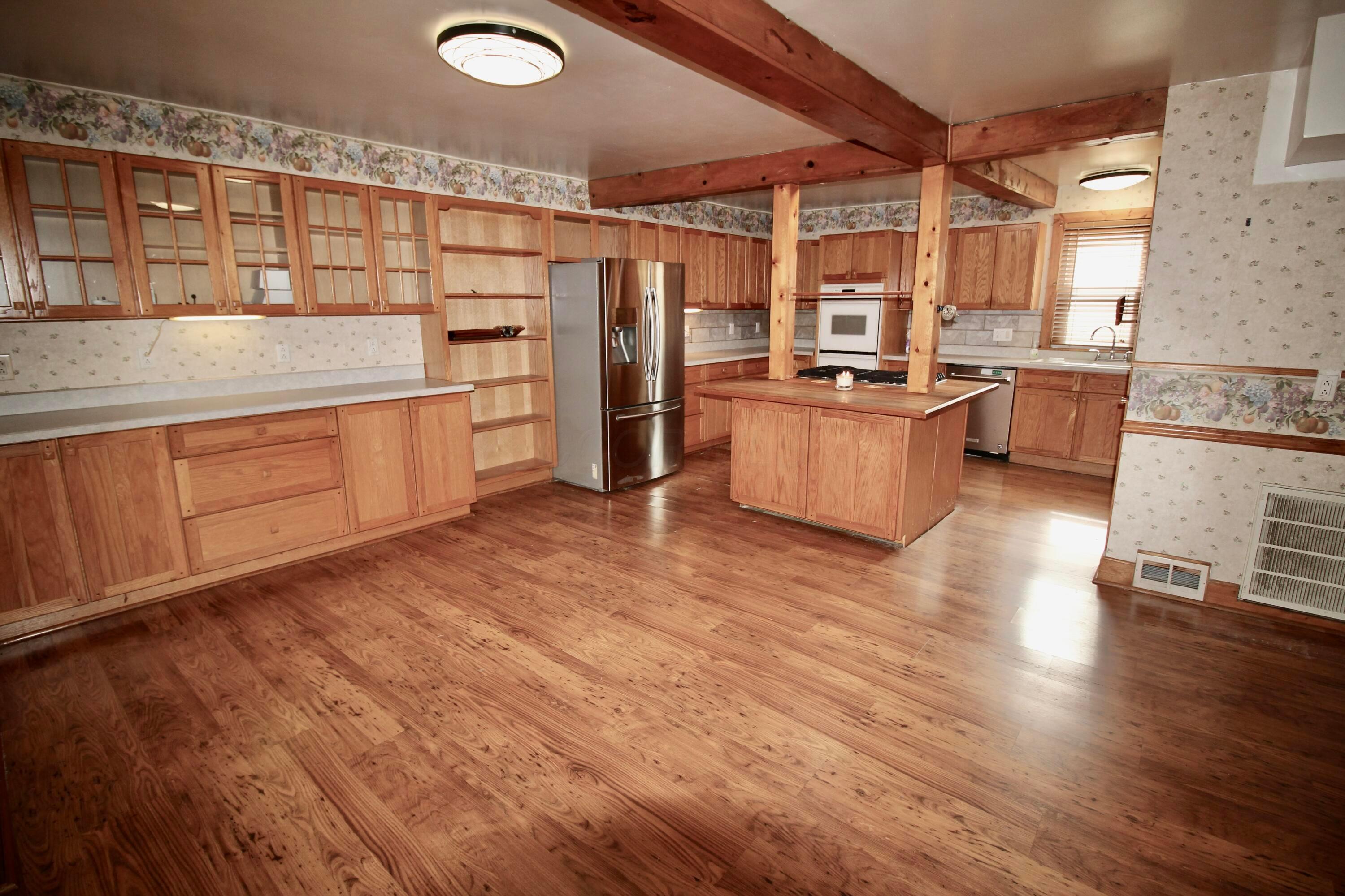 11007 Hebron Road, Buckeye Lake