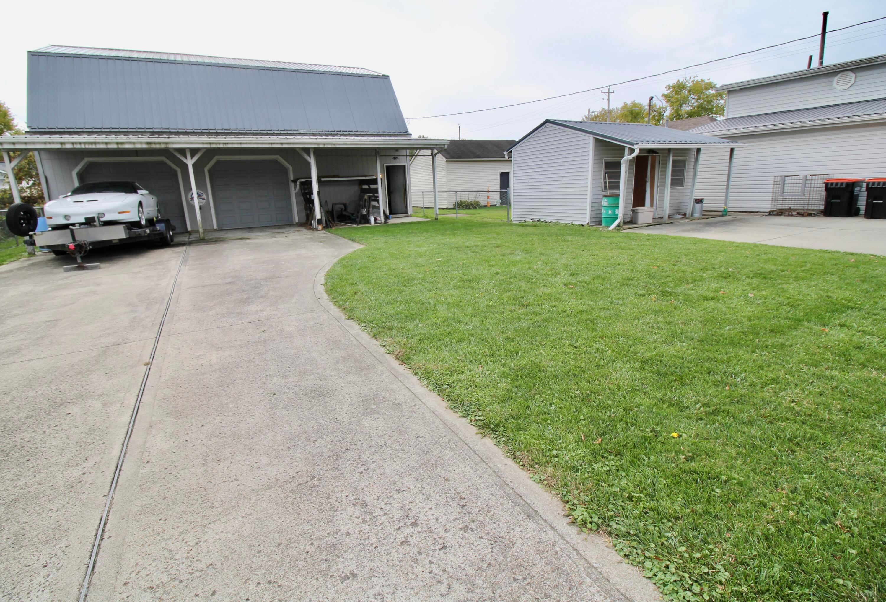 11007 Hebron Road, Buckeye Lake