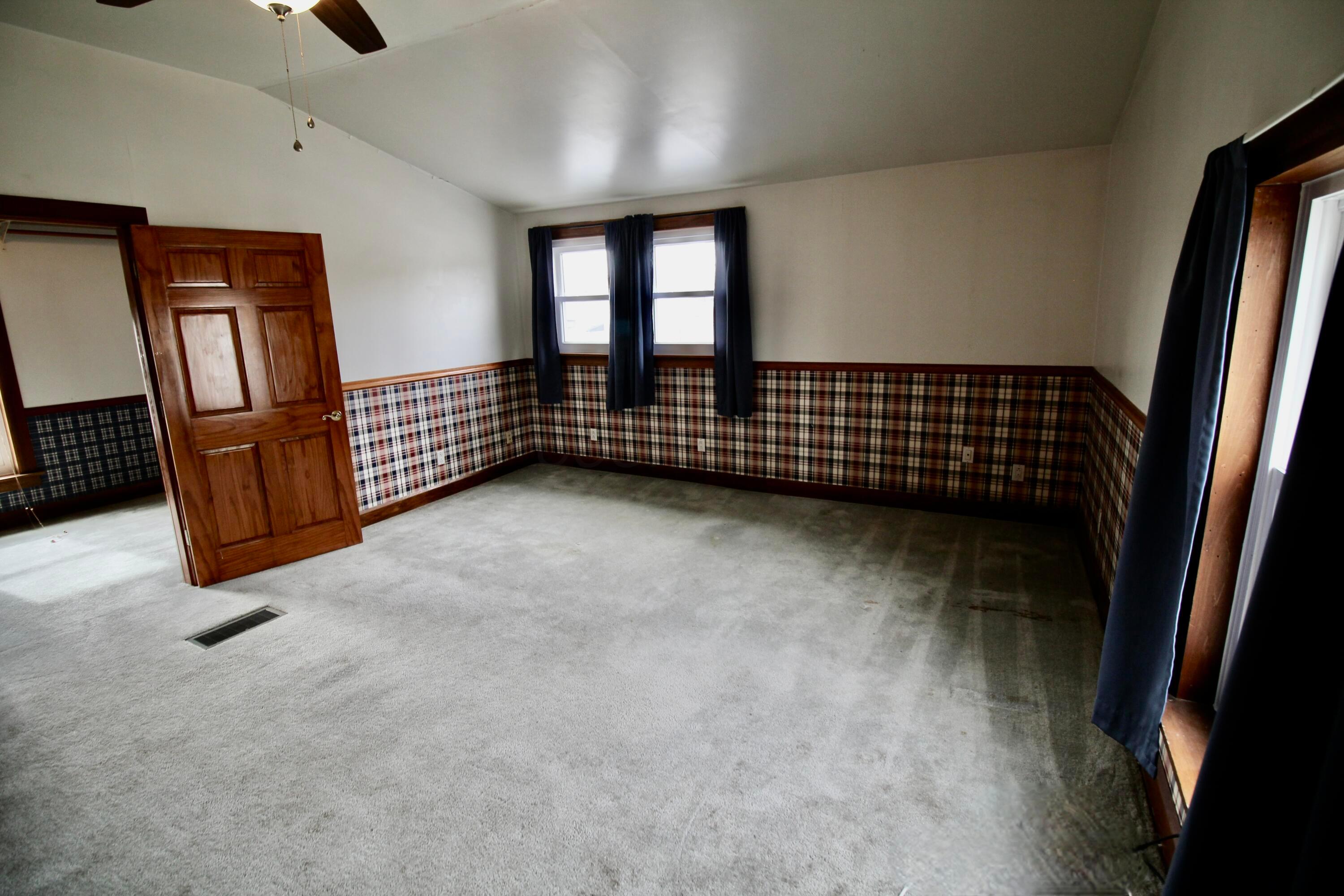 11007 Hebron Road, Buckeye Lake