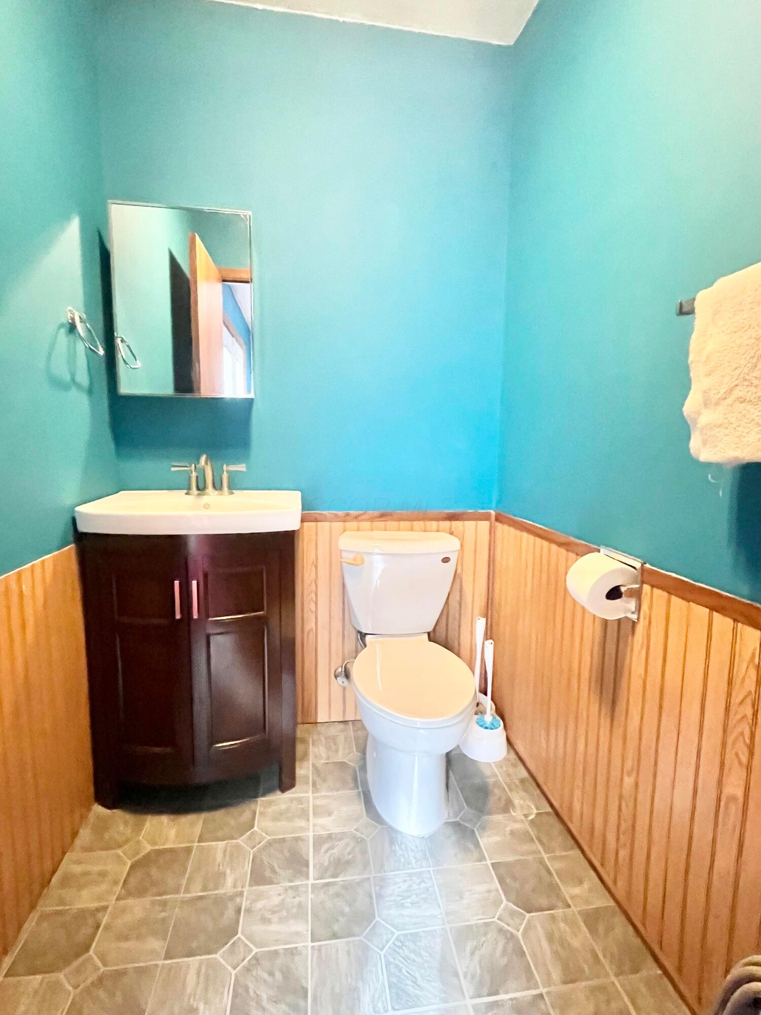 1295 Quarry Road SE, Lancaster