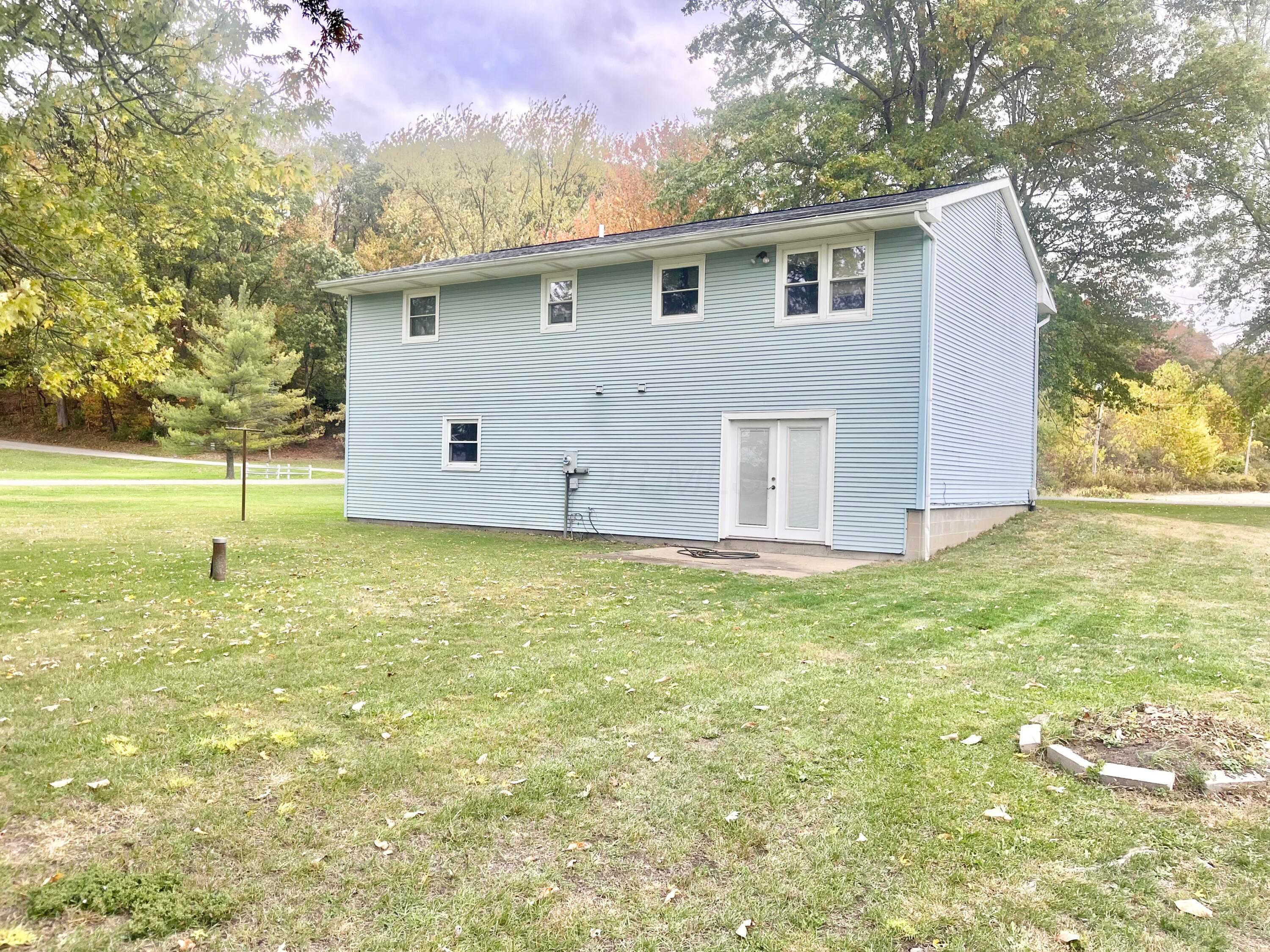 1295 Quarry Road SE, Lancaster