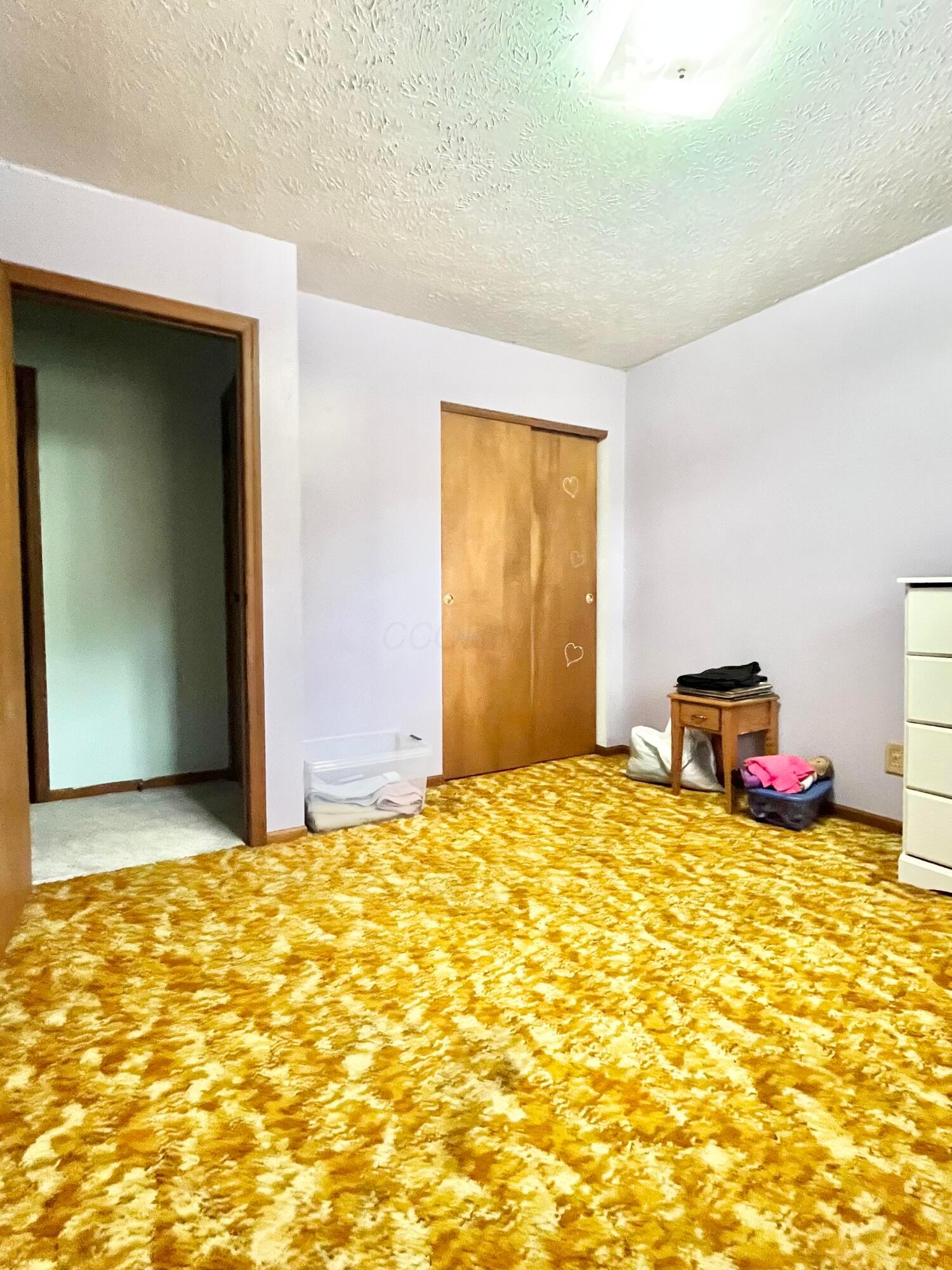 1295 Quarry Road SE, Lancaster