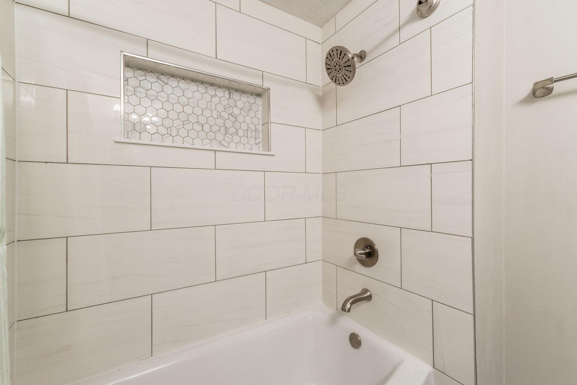 9644 Merry Lane, Pickerington