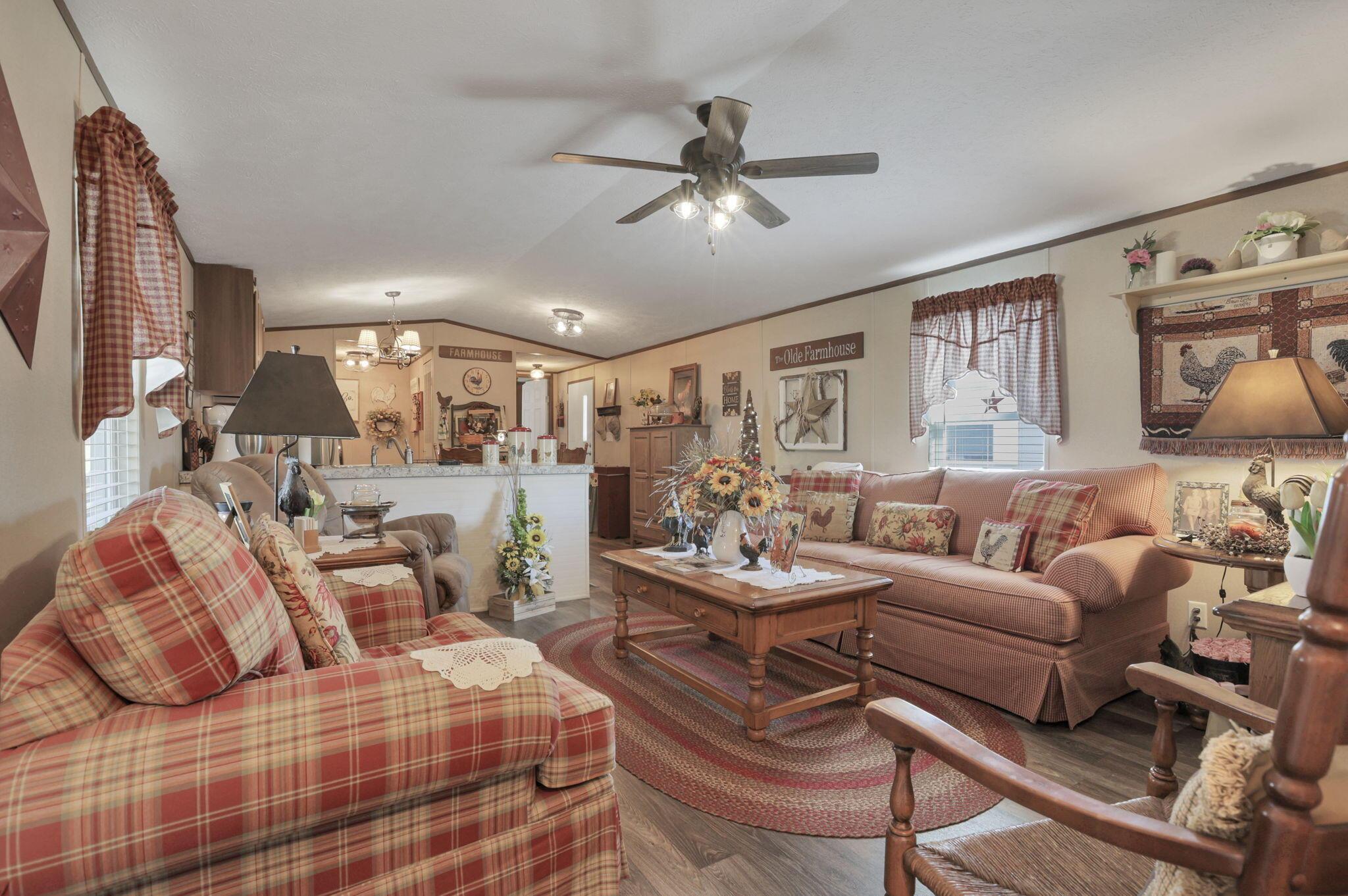 107 Greenbriar Lane W, Lot 4, Hebron Unit: Lot 4