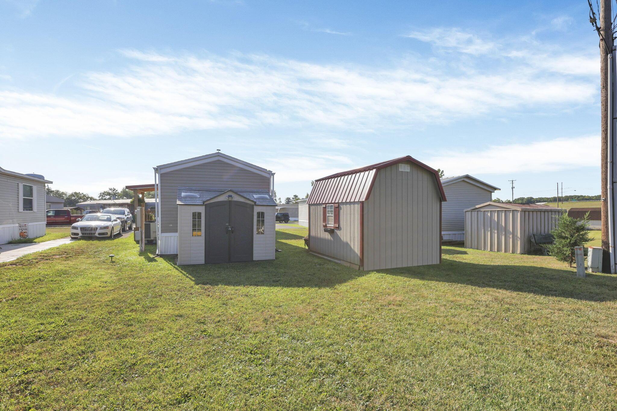 107 Greenbriar Lane W, Lot 4, Hebron Unit: Lot 4