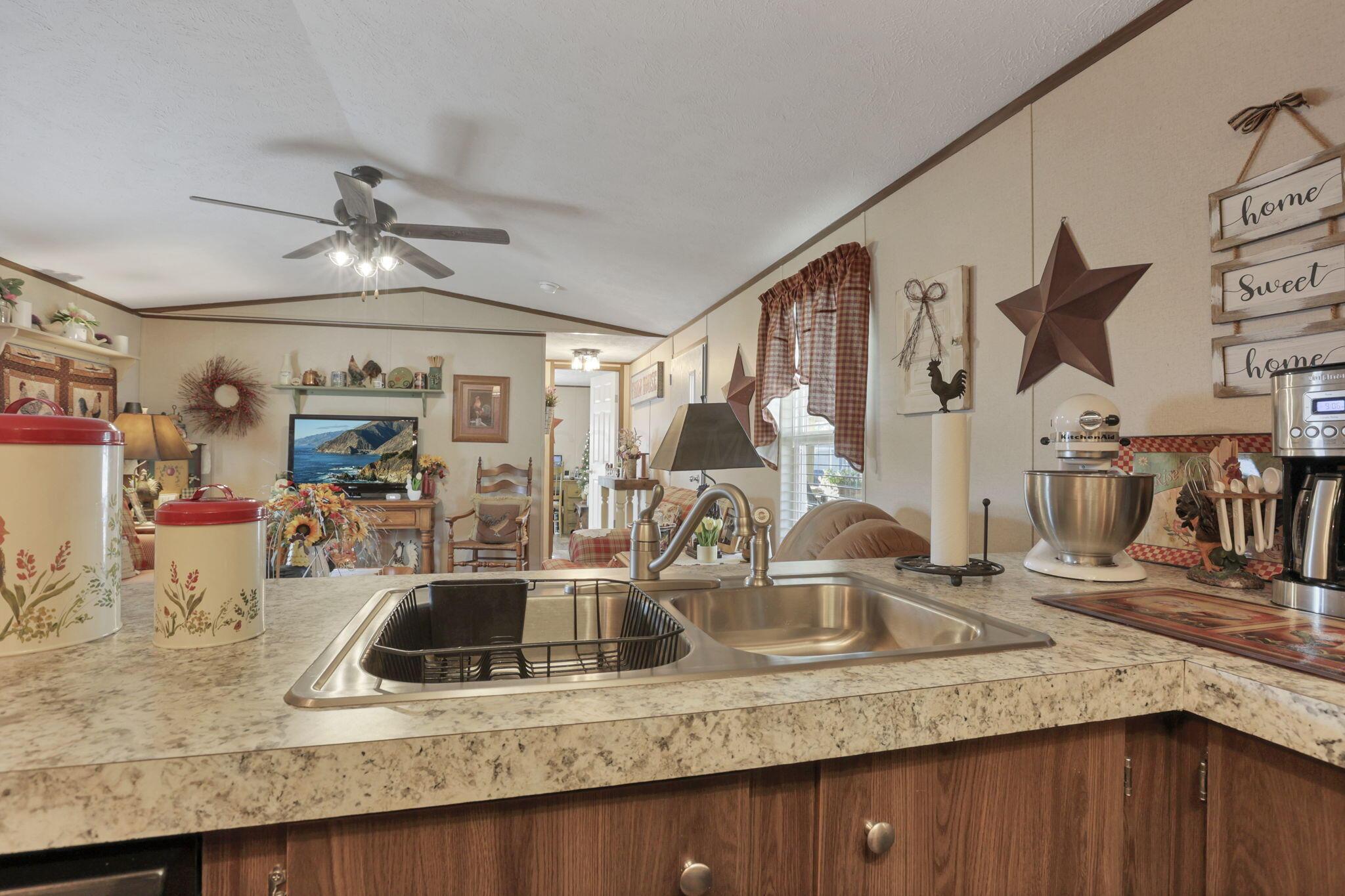 107 Greenbriar Lane W, Lot 4, Hebron Unit: Lot 4