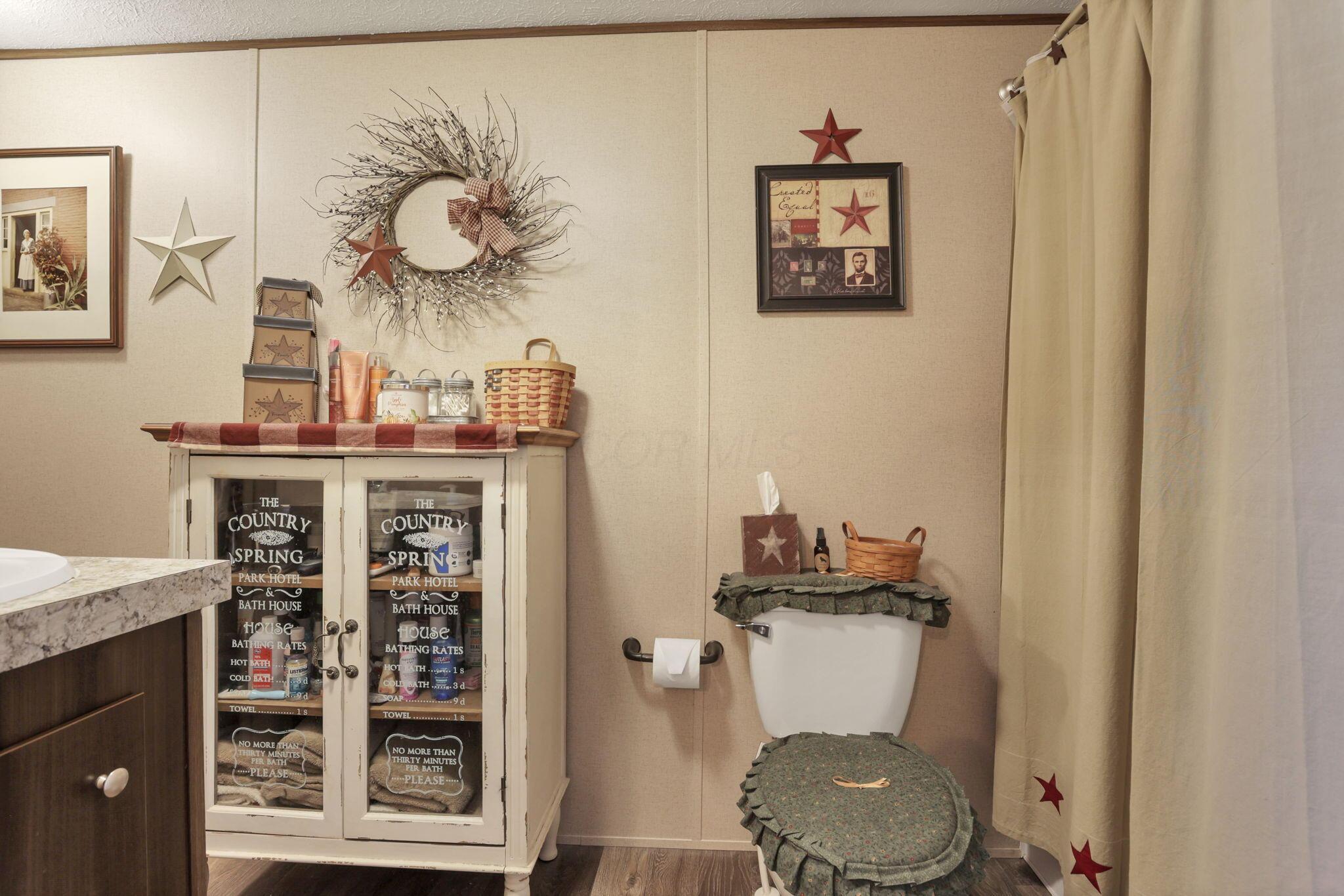 107 Greenbriar Lane W, Lot 4, Hebron Unit: Lot 4