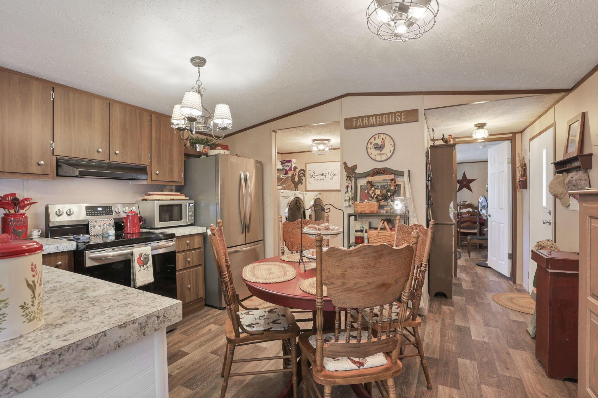 107 Greenbriar Lane W, Lot 4, Hebron Unit: Lot 4