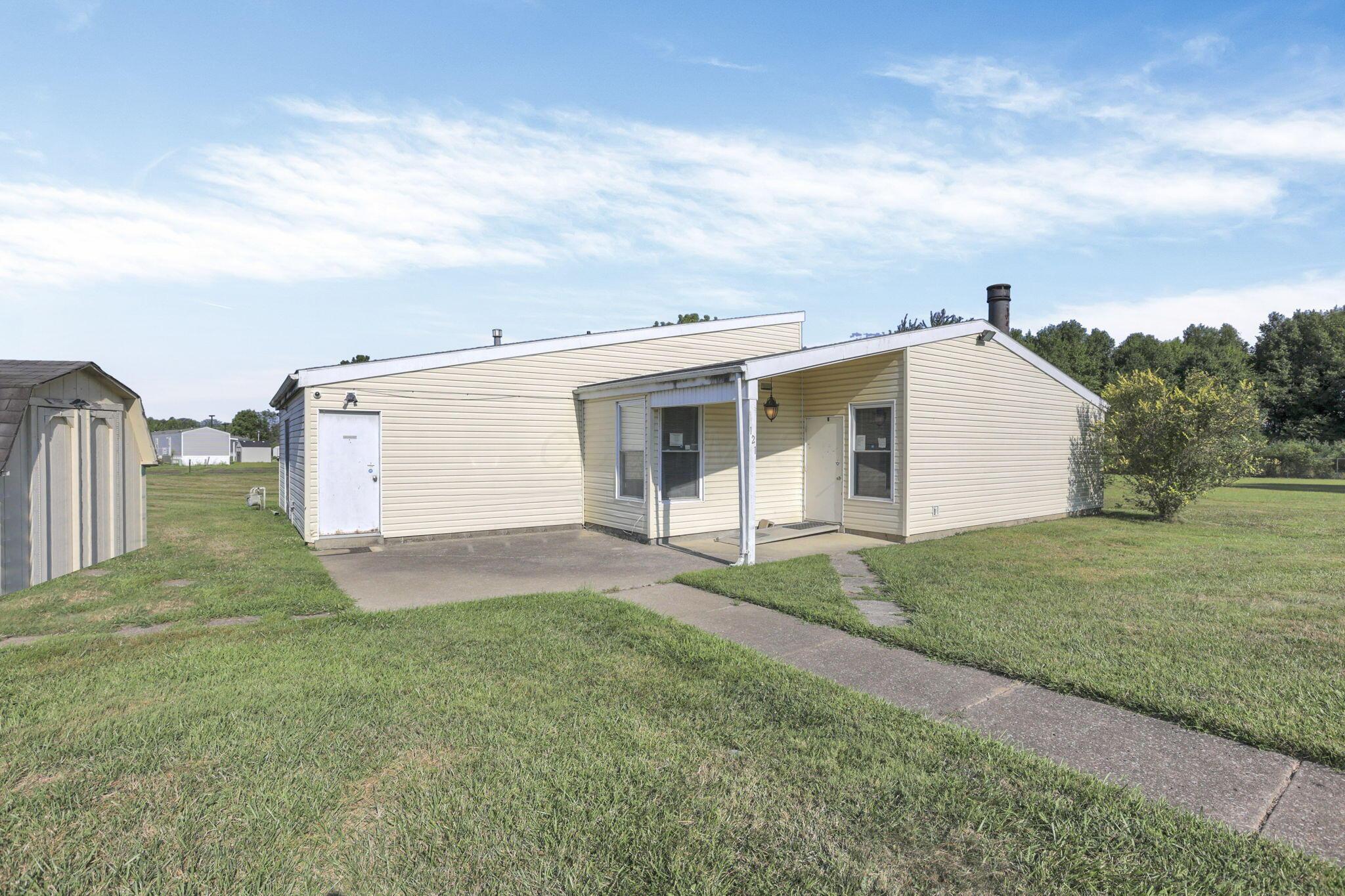 107 Greenbriar Lane W, Lot 4, Hebron Unit: Lot 4