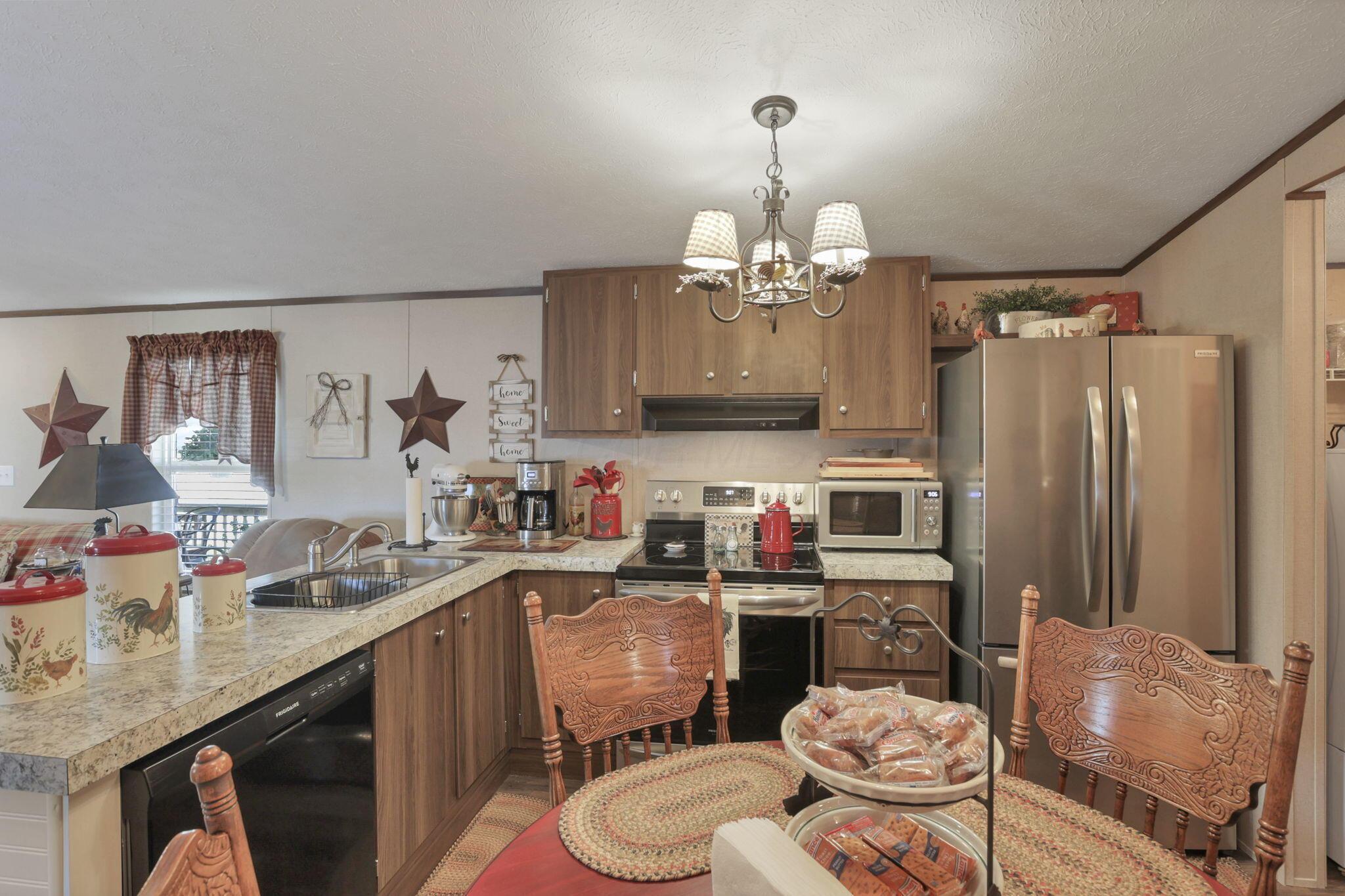 107 Greenbriar Lane W, Lot 4, Hebron Unit: Lot 4