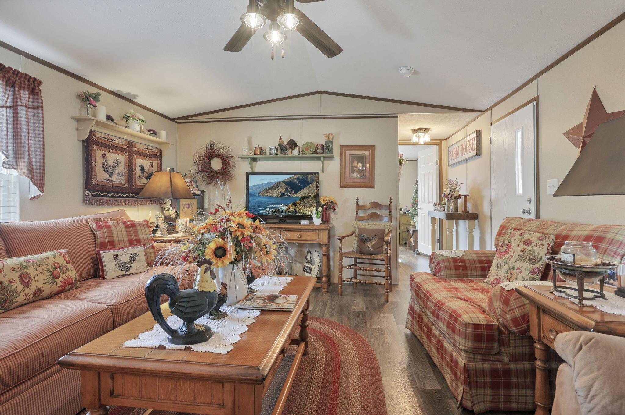 107 Greenbriar Lane W, Lot 4, Hebron Unit: Lot 4