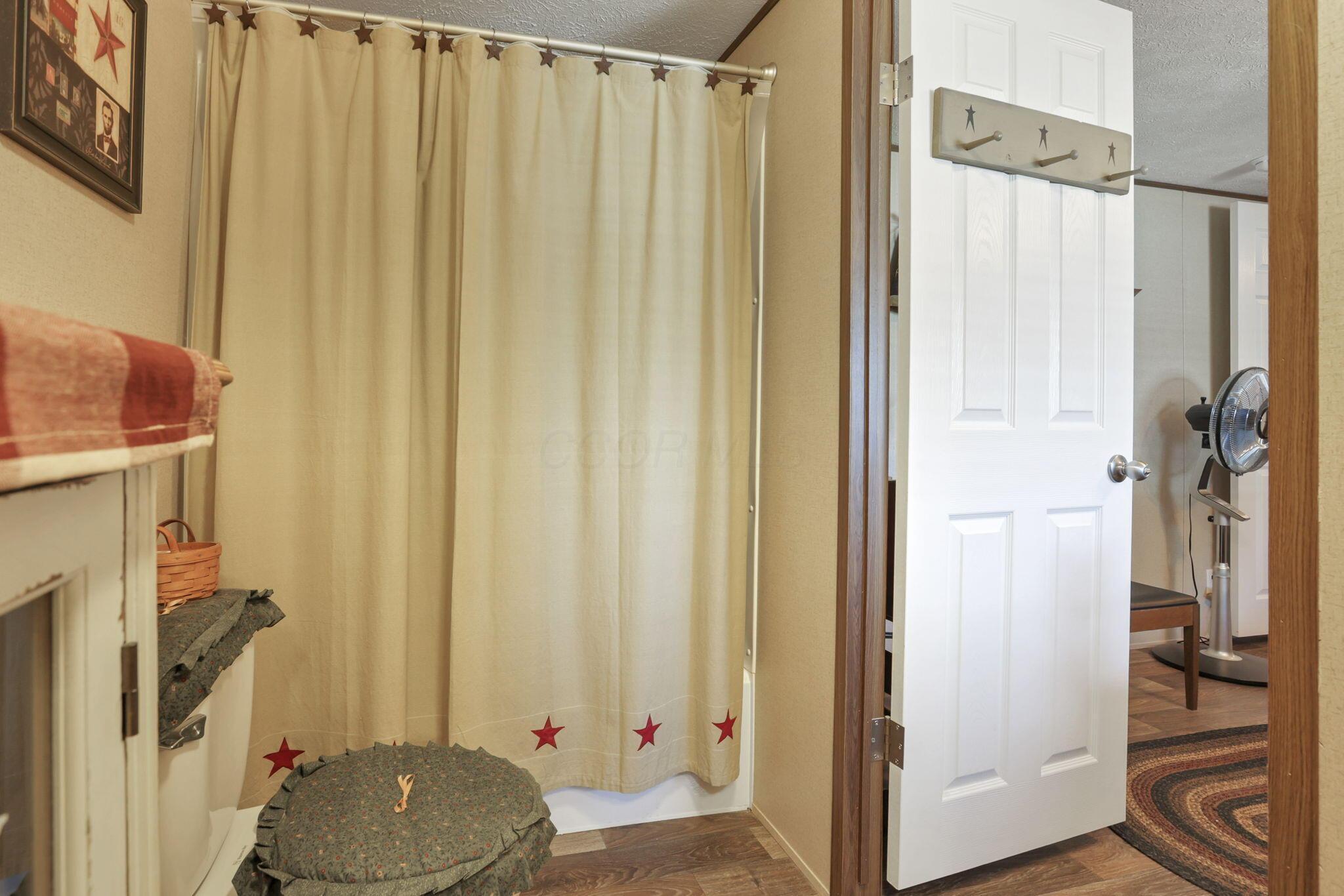 107 Greenbriar Lane W, Lot 4, Hebron Unit: Lot 4