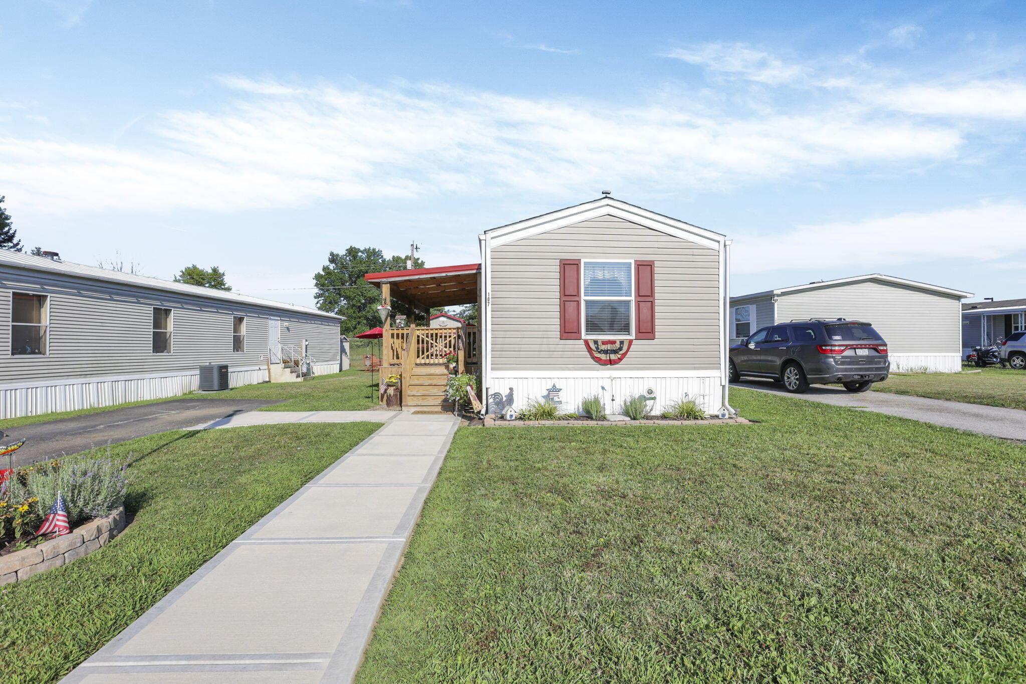 107 Greenbriar Lane W, Lot 4, Hebron Unit: Lot 4