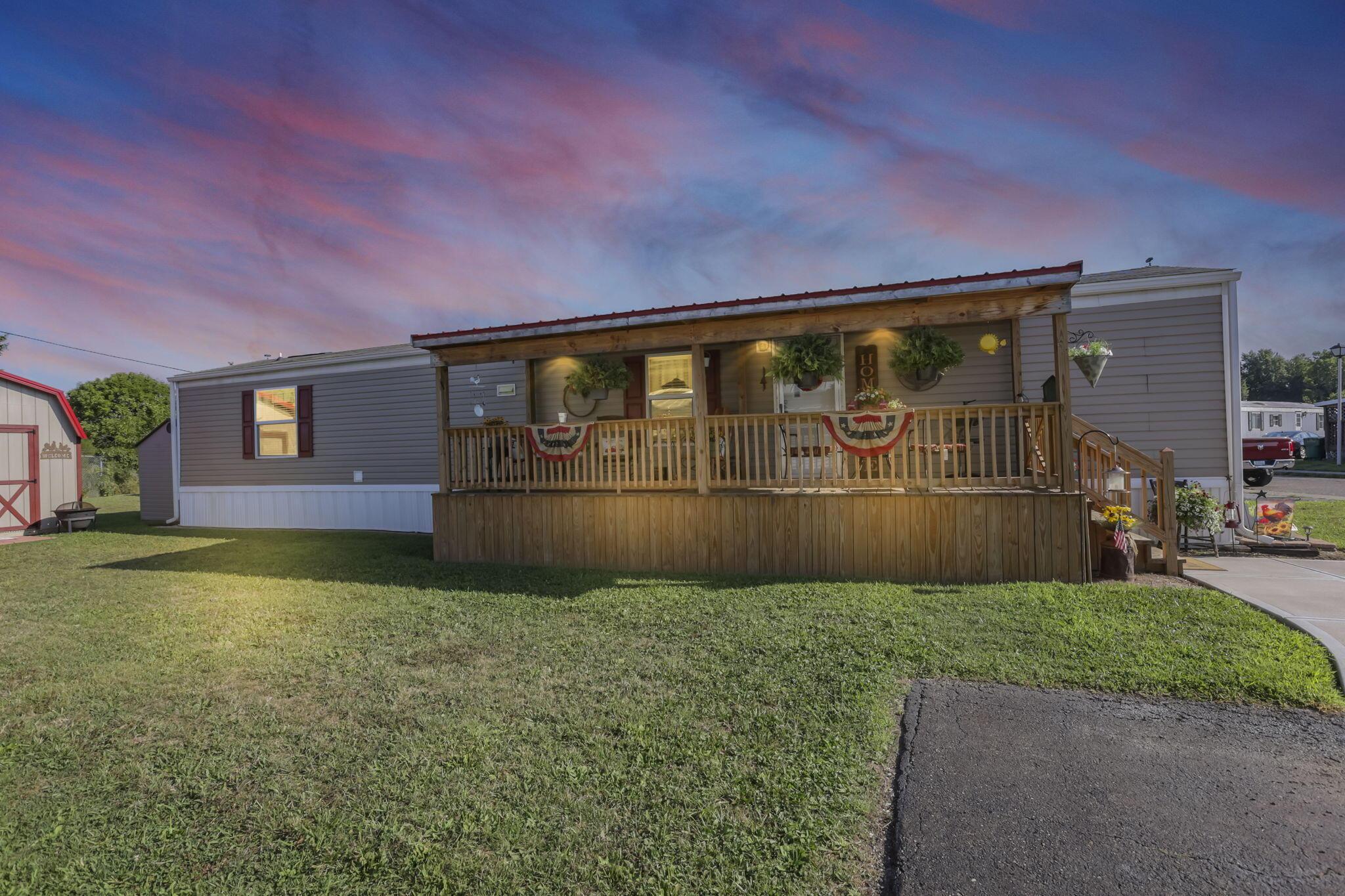 107 Greenbriar Lane W, Lot 4, Hebron Unit: Lot 4